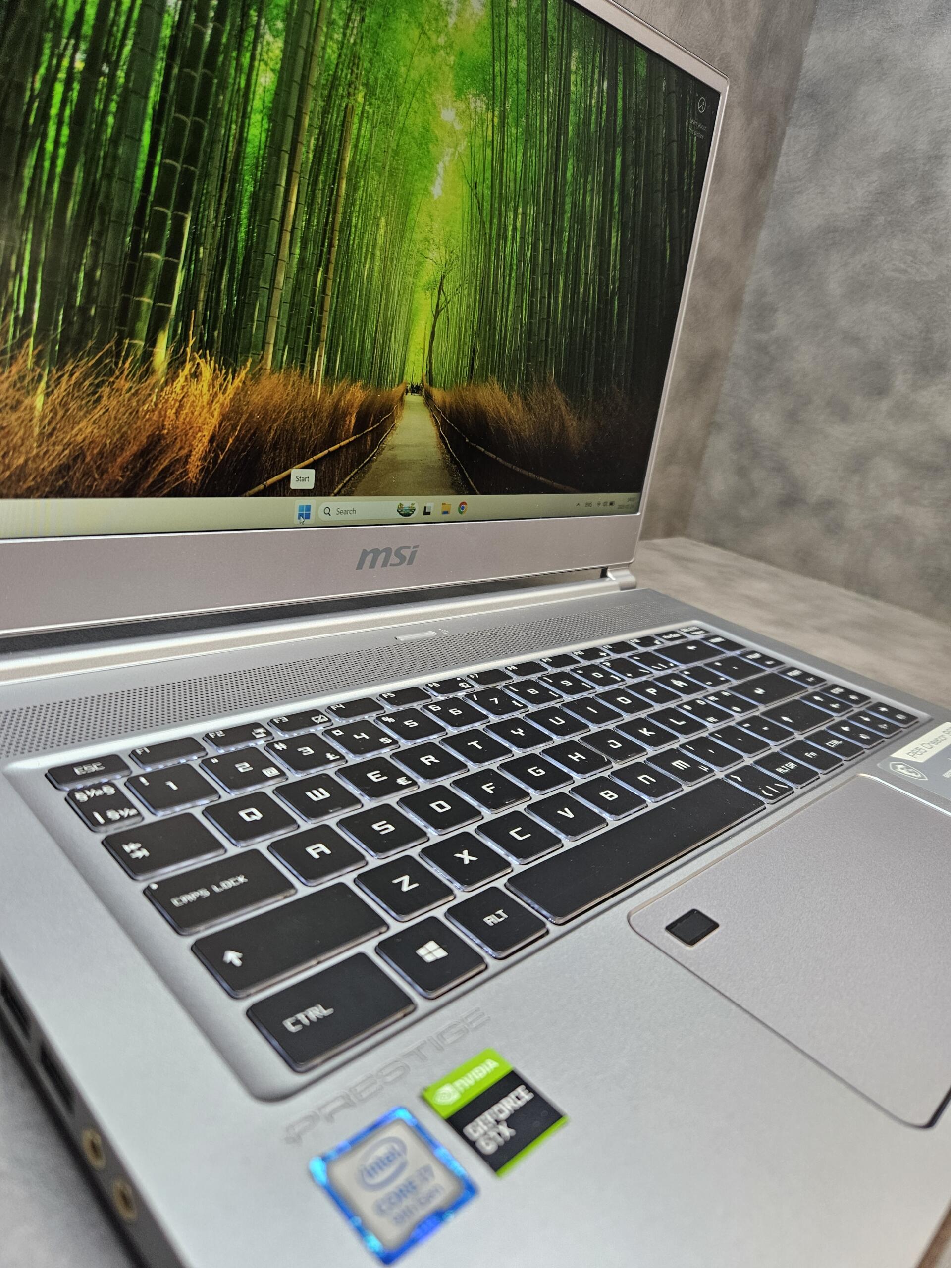 MSI Prestige P65 Creator | 15.6" FHD IPS | i7-9750H | 16GB | SSD 1 TB | GTX 1660 Ti Max-Q 6 GB - Image 4