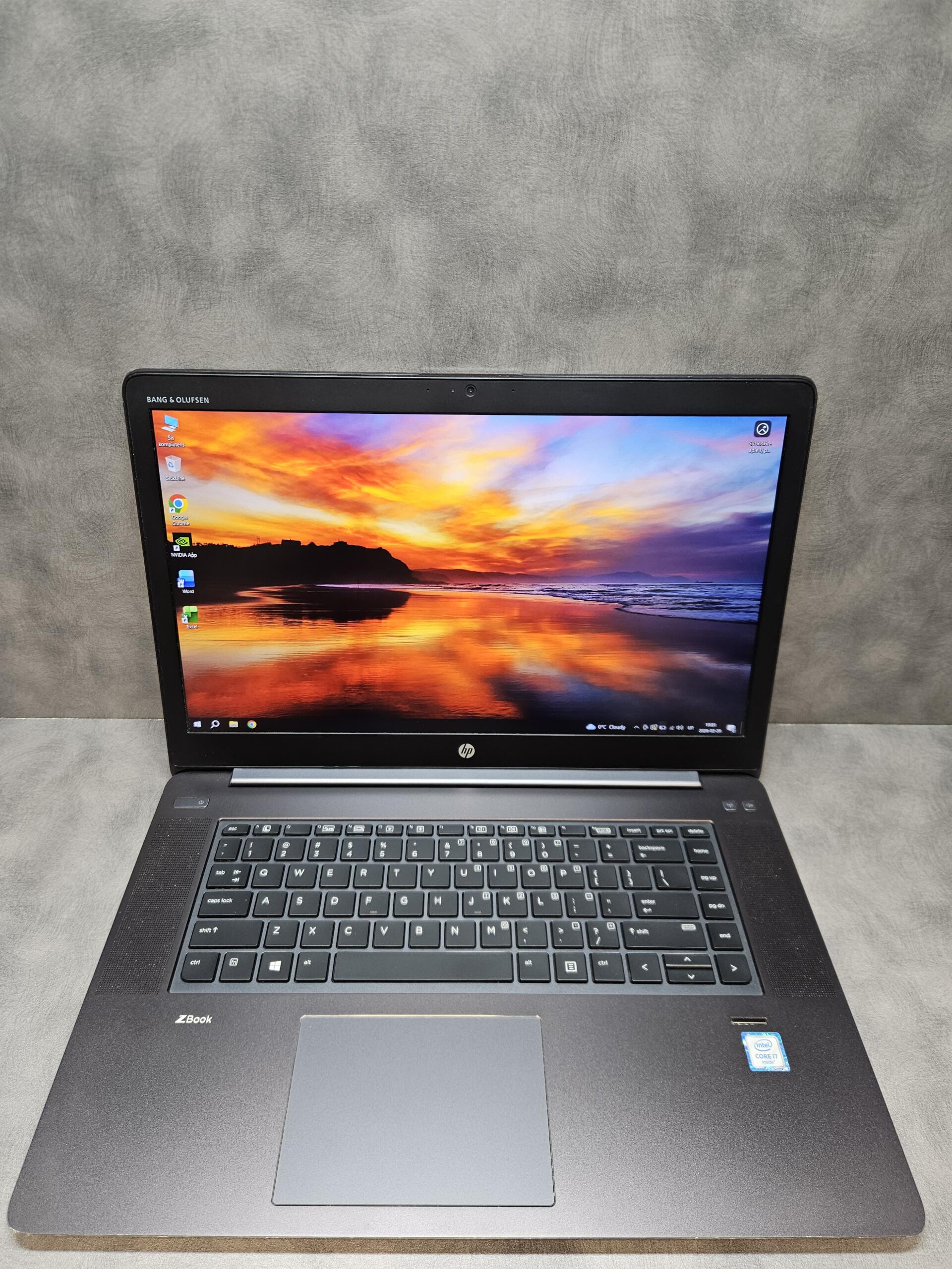 HP ZBook Studio G3 | 15.6" FHD IPS | i7-6700HQ | 16GB | SSD 256 GB | NVIDIA Quadro M1000M