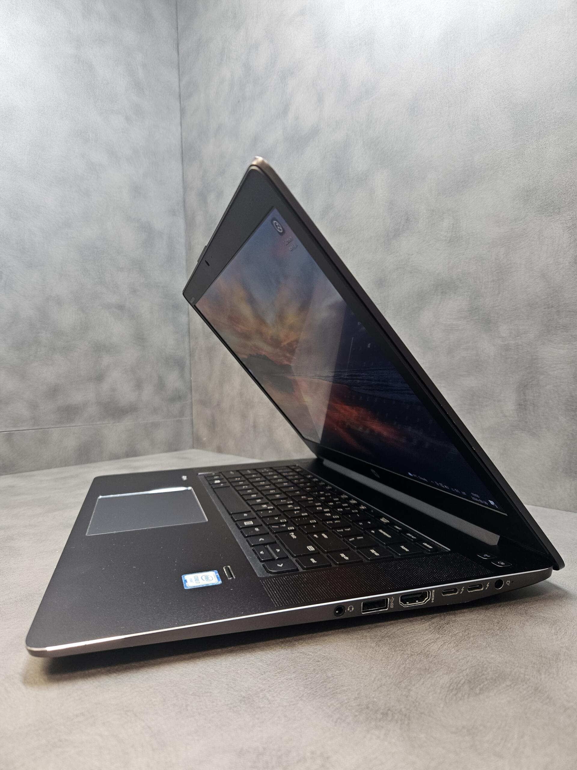 HP ZBook Studio G3 | 15.6" FHD IPS | i7-6700HQ | 16GB | SSD 256 GB | NVIDIA Quadro M1000M - Image 5