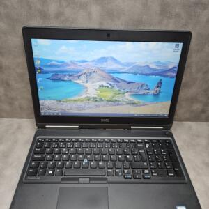 DELL Precision 7520 | 15.6" FHD | Xeon E3-1545 v5 | 16GB | SSD 512 GB | nVidia Quadro M2200