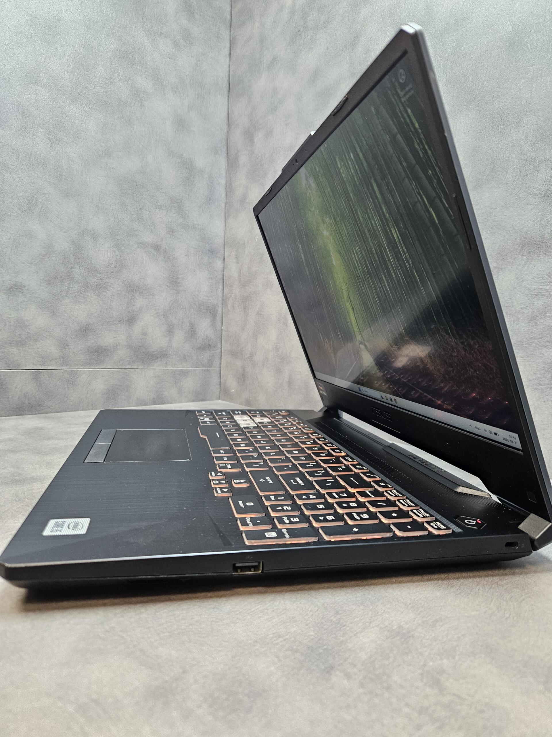 Asus TUF Gaming FX566 | 15.6" FHD 144 Hz | i5-10300H | 8GB | SSD 256 GB | GTX 1650 4 GB - Image 6