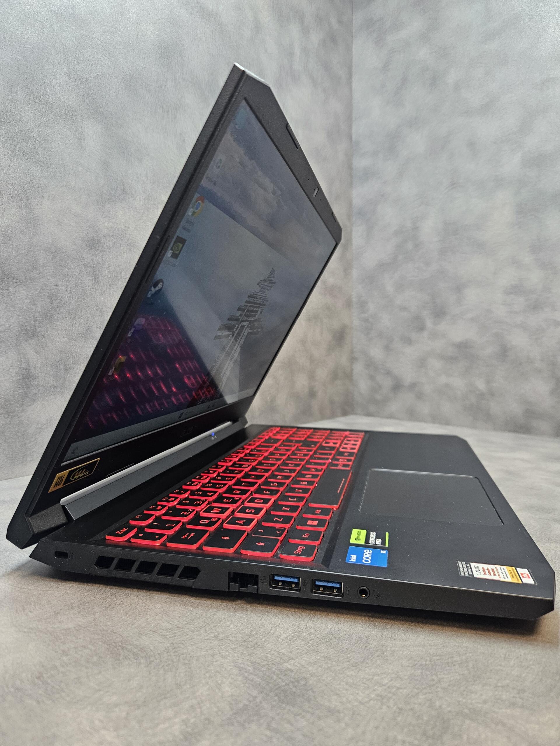 Acer Nitro 5 AN515-57 | 15.6" FHD 144 Hz | i5-11400H | 16GB | SSD 512 GB | RTX 3050 4 GB - Image 4