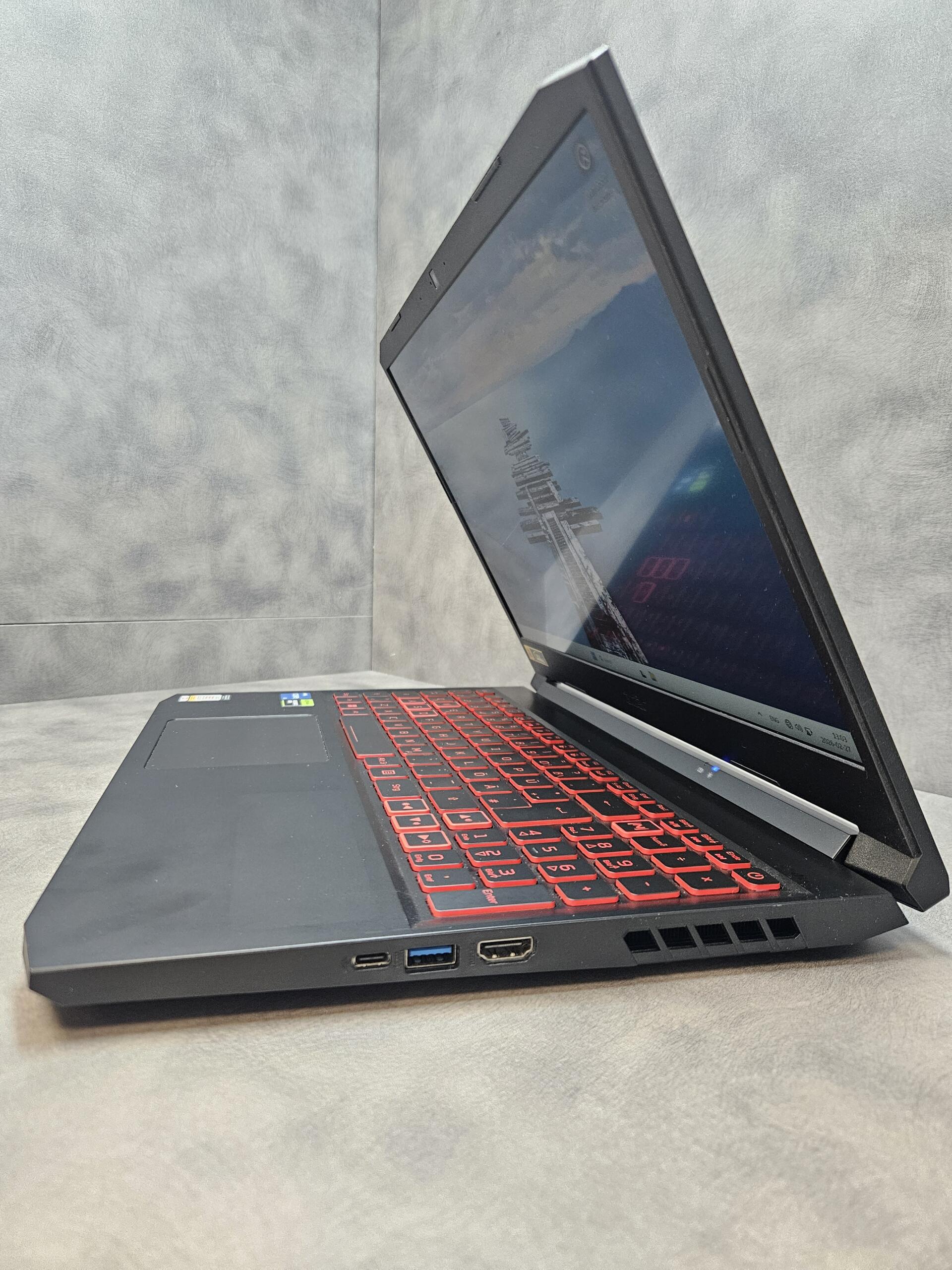 Acer Nitro 5 AN515-57 | 15.6" FHD 144 Hz | i5-11400H | 16GB | SSD 512 GB | RTX 3050 4 GB - Image 5