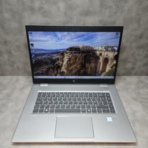 HP ZBook Studio G5 | 15.6" FHD | i7-8850H | 16GB | SSD 512 GB | nVidia Quadro P1000 4 GB