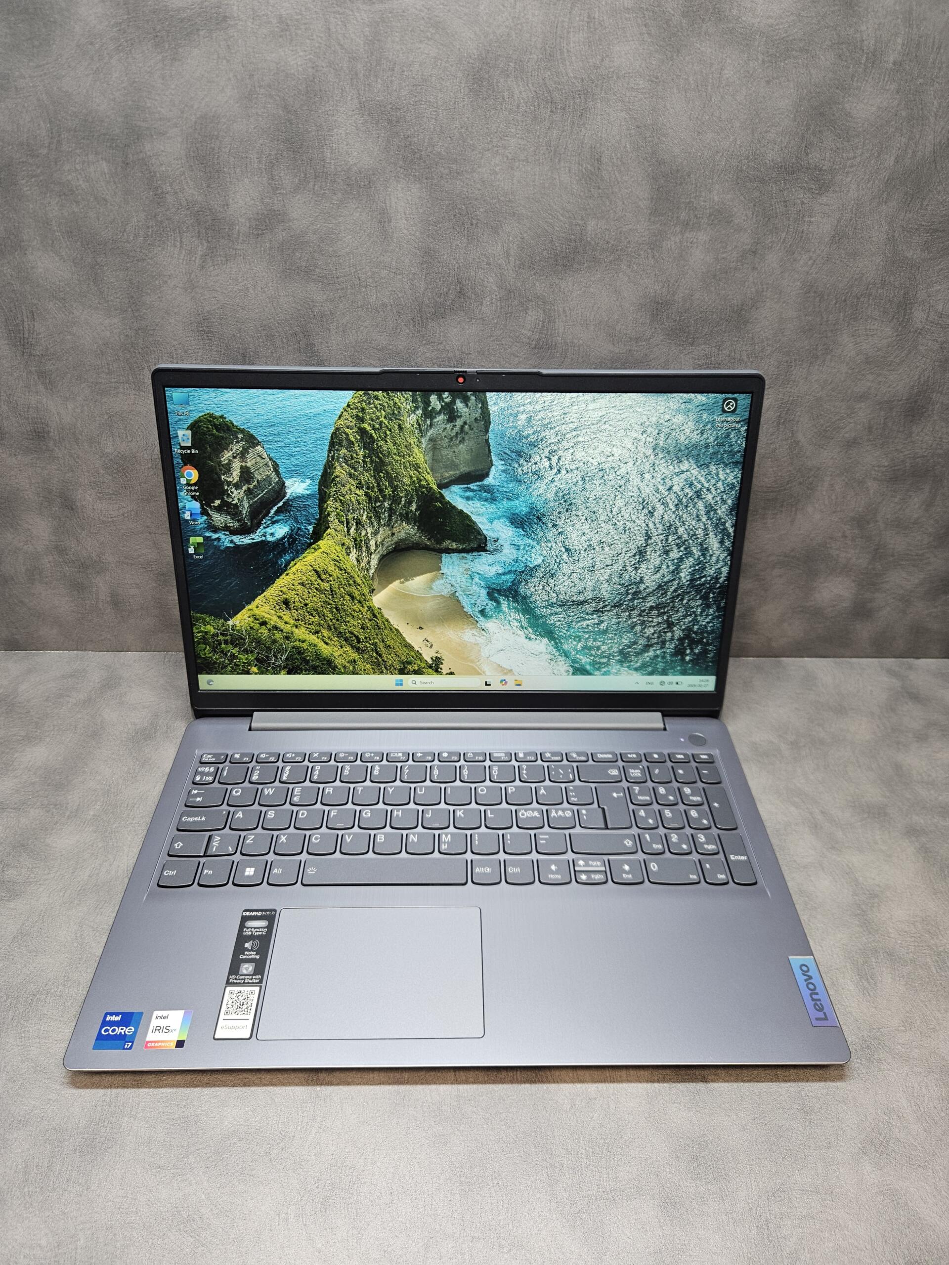 Lenovo IdeaPad 3 15IAU7 | 15.6" FHD IPS | i7-1225U | 16GB | SSD 512 GB