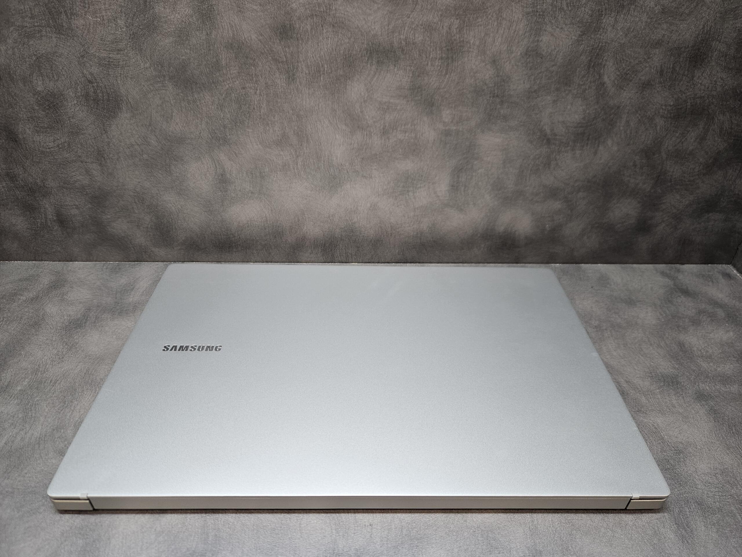 Samsung Galaxy Book LTE NP755XDA | 15.6" FHD | i5-1135G7 | 8GB | SSD 256 GB - Image 6