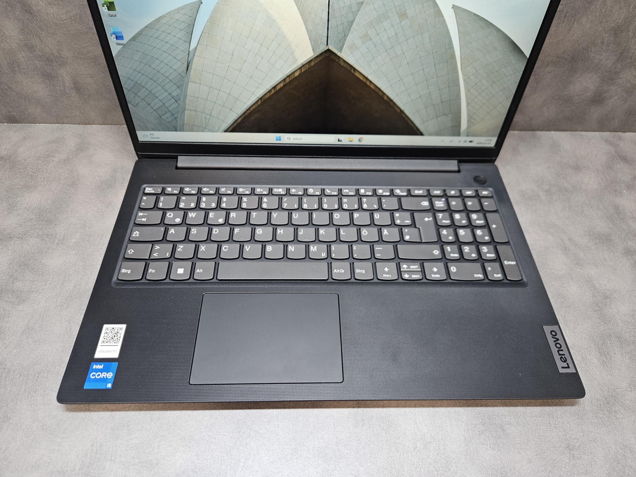 Lenovo V15 G4 | 15.6″ FHD | i5-12500H | 16GB | SSD 256 GB - Image 3