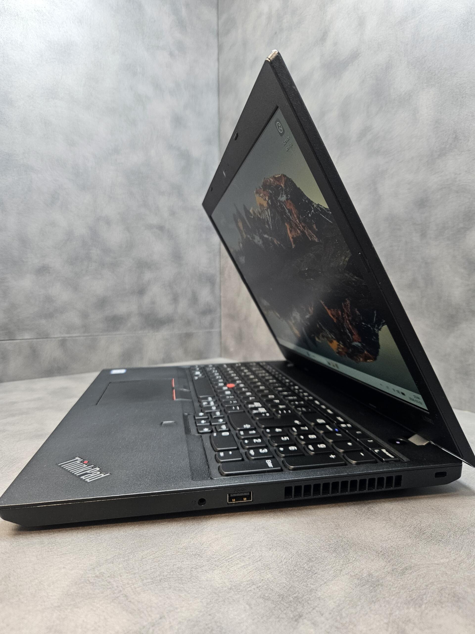 Lenovo ThinkPad L590 | 15.6" FHD | i5-8265U | 8GB | SSD 256 GB - Image 5