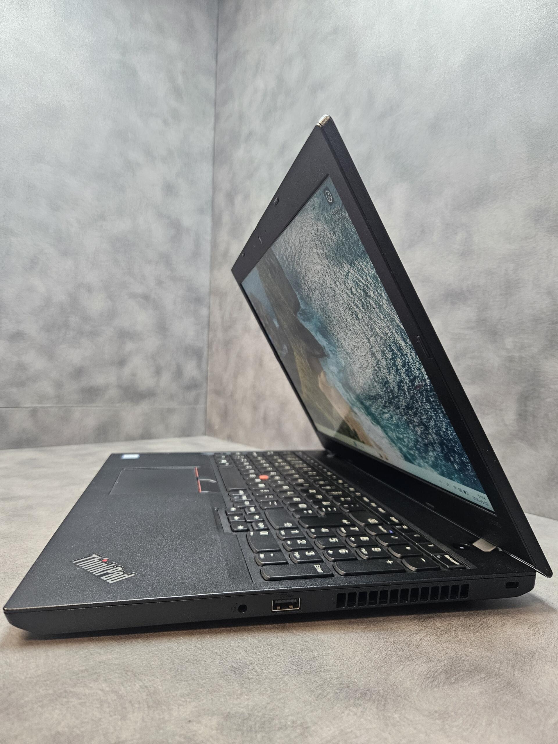 Lenovo ThinkPad L590 | 15.6" FHD | i5-8265U | 8GB | SSD 256 GB - Image 5