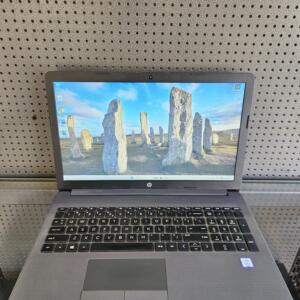 HP EliteBook 840 G2 | 14" HD | i5-5300U | 8GB | SSD 128 GB