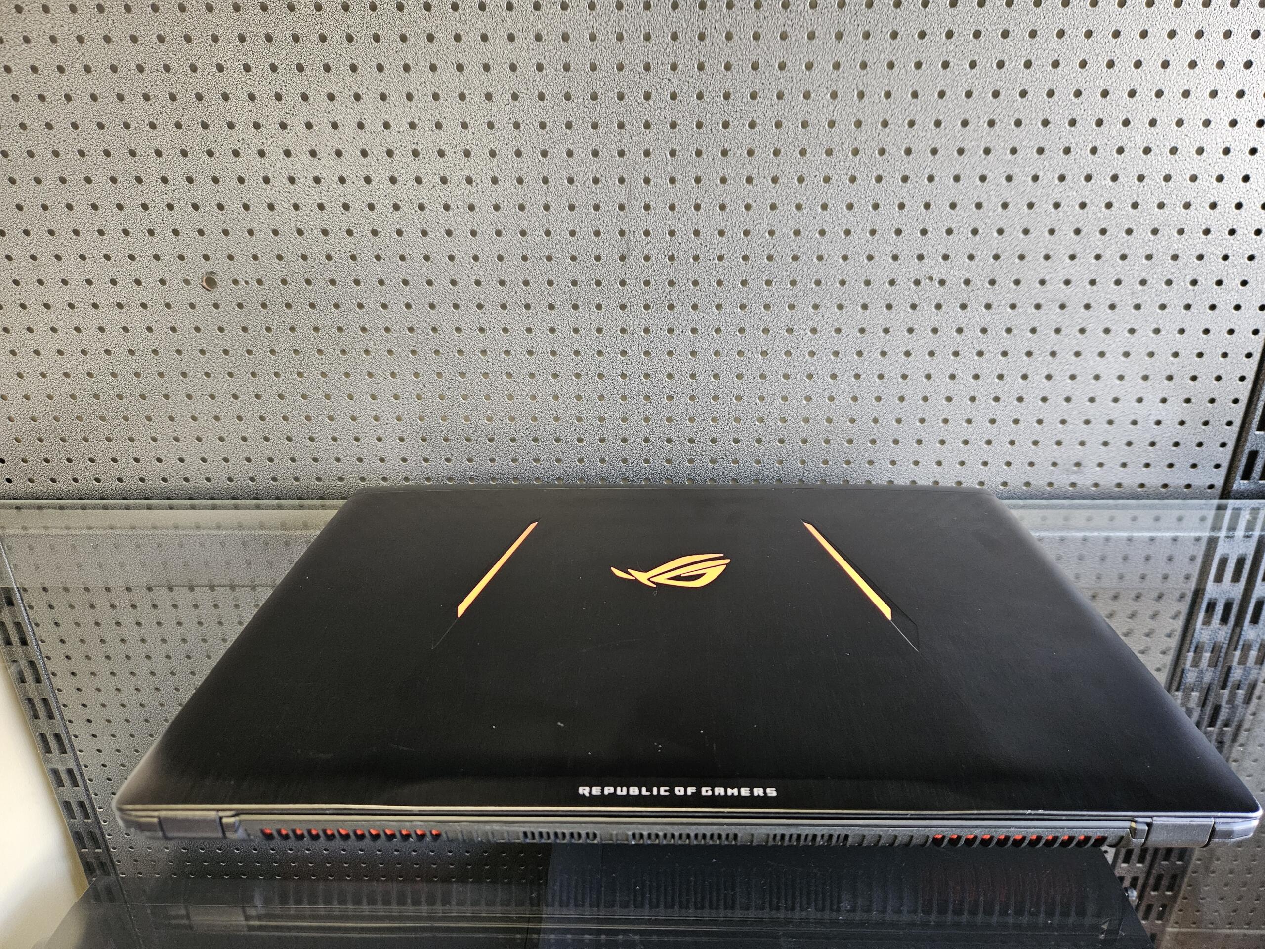 Asus STRIX GL502V | 15.6″ FHD | i7-6700HQ | 16GB | SSD 512 GB + HDD 500 GB | GTX 1070 8 GB - Image 7