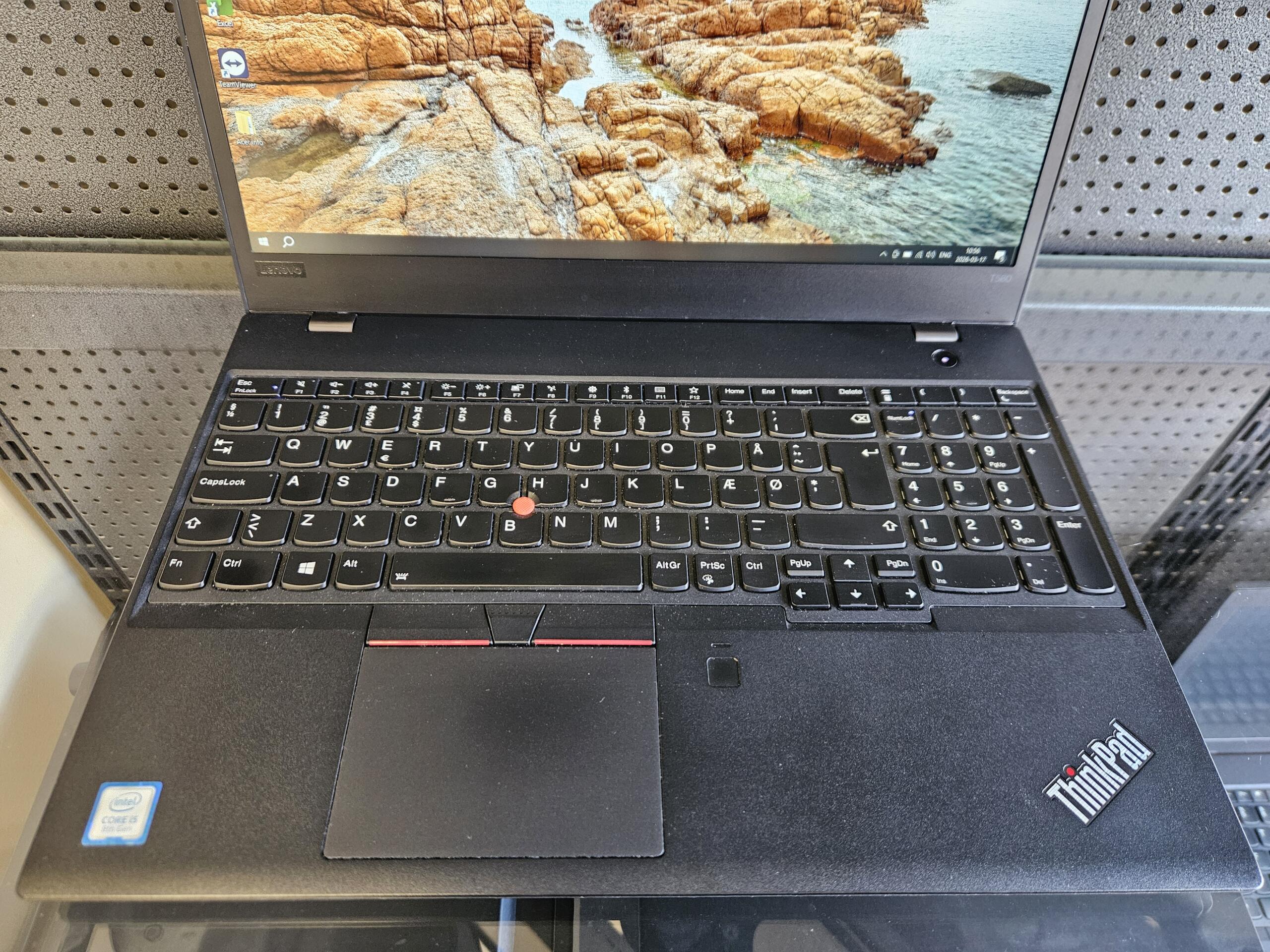 Lenovo ThinkPad T580 | 15.6" FHD IPS | i5-8250U | 8GB | SSD 240 GB - Image 2