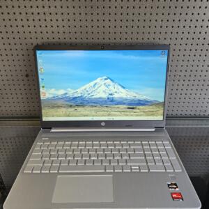 HP 15s | 15.6″ FHD | Ryzen 5 4500U | 8GB | SSD 256 GB