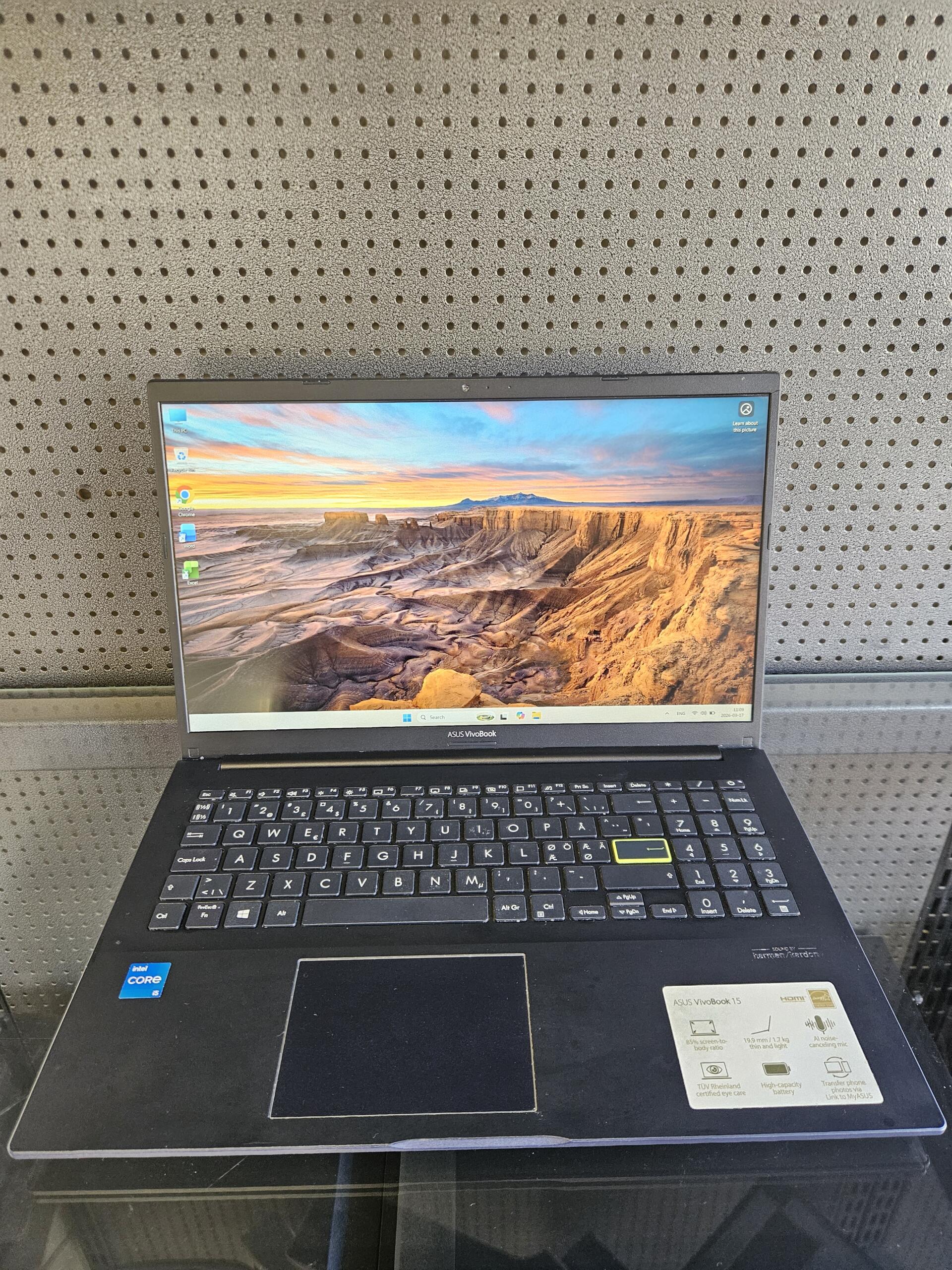 Asus Vivobook R528EA | 15.6" FHD | i5-1135G7 | 8GB | SSD 256 GB