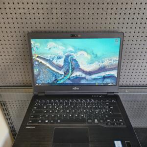 Fujitsu U749 | 14.0" FHD IPS | i5-8265U | 8GB | SSD 256 GB