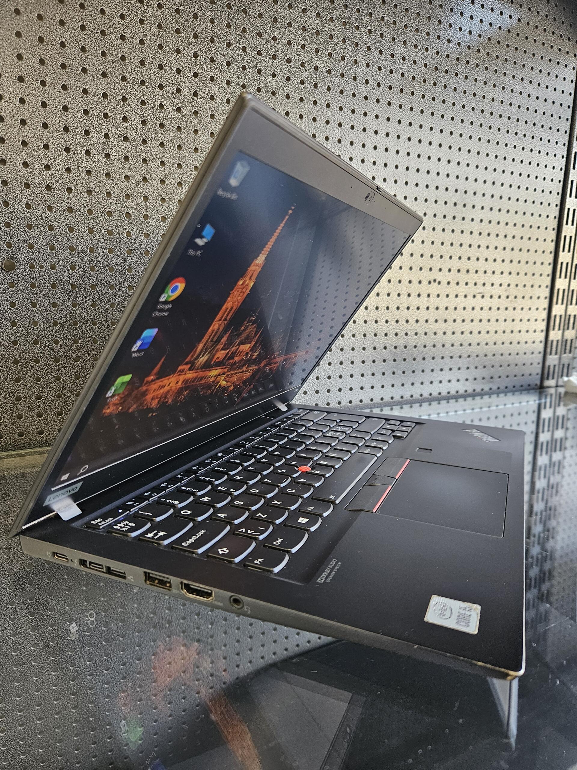 Lenovo ThinkPad T14s Gen1 | 14 FHD IPS | i5-10210U | 8GB | SSD 256 GB - Image 4