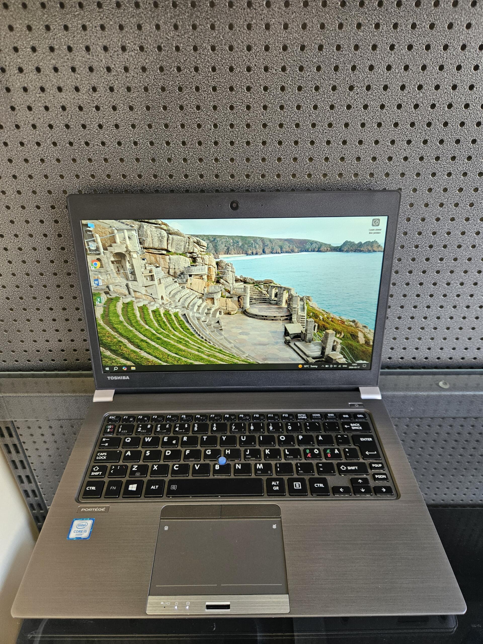 Toshiba Portege Z30-C-16J | 13.3" FHD IPS | i5-6200U | 8GB | SSD 256 GB