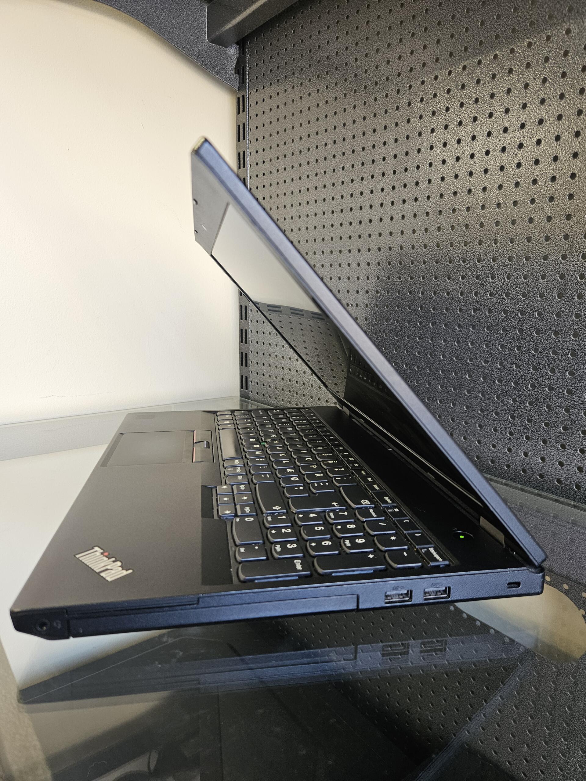 Lenovo Thinkpad L570 | 15.6" FHD | i5-6300U | 16GB | SSD 256 GB - Image 5