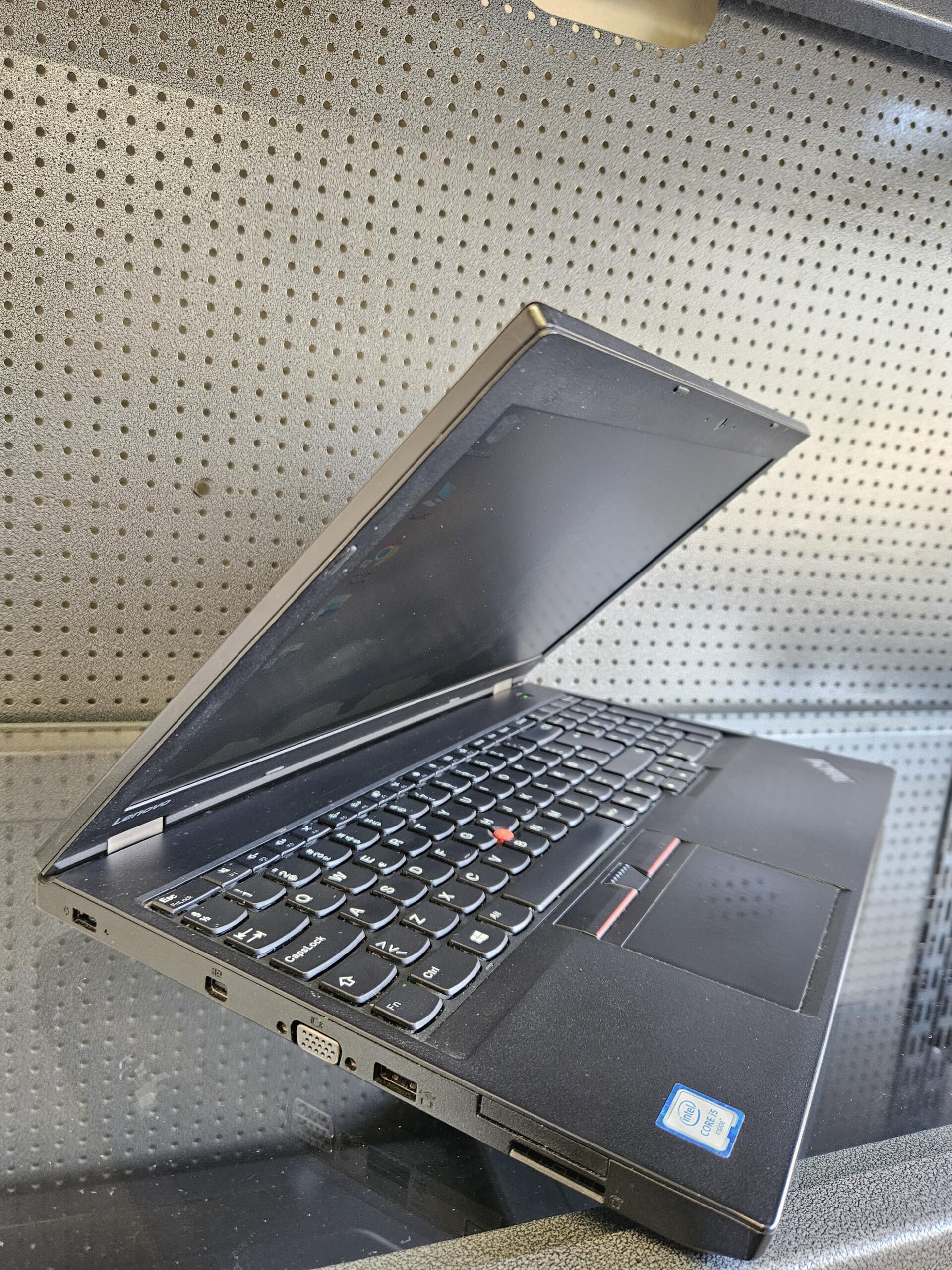 Lenovo Thinkpad L570 | 15.6" FHD | i5-6300U | 16GB | SSD 256 GB - Image 4