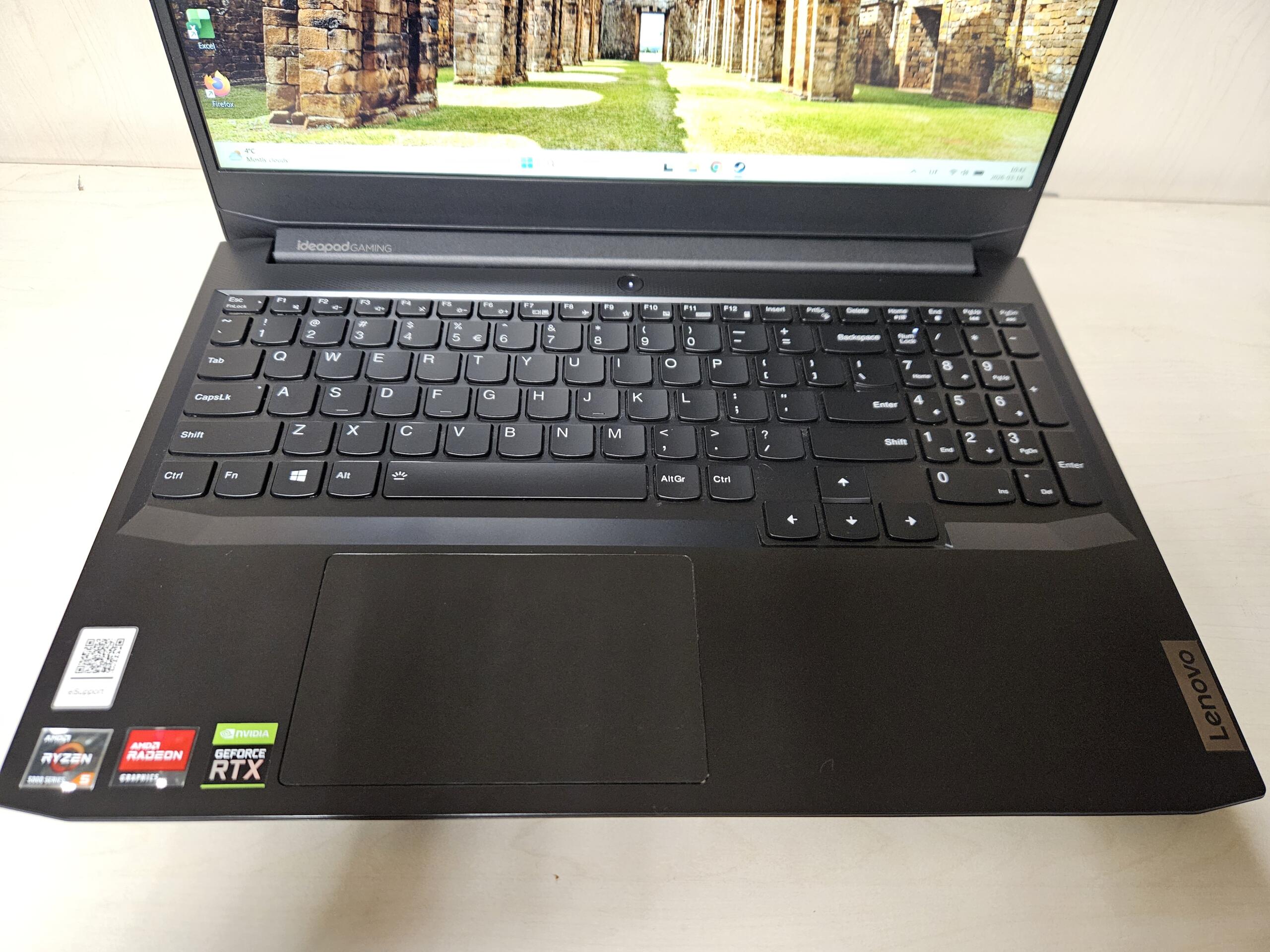 Lenovo Gaming 3 15ACH6 | 15.6" FHD IPS | Ryzen 5 5500H | 16GB | SSD 512 GB | RTX 3050 4 GB - Image 2