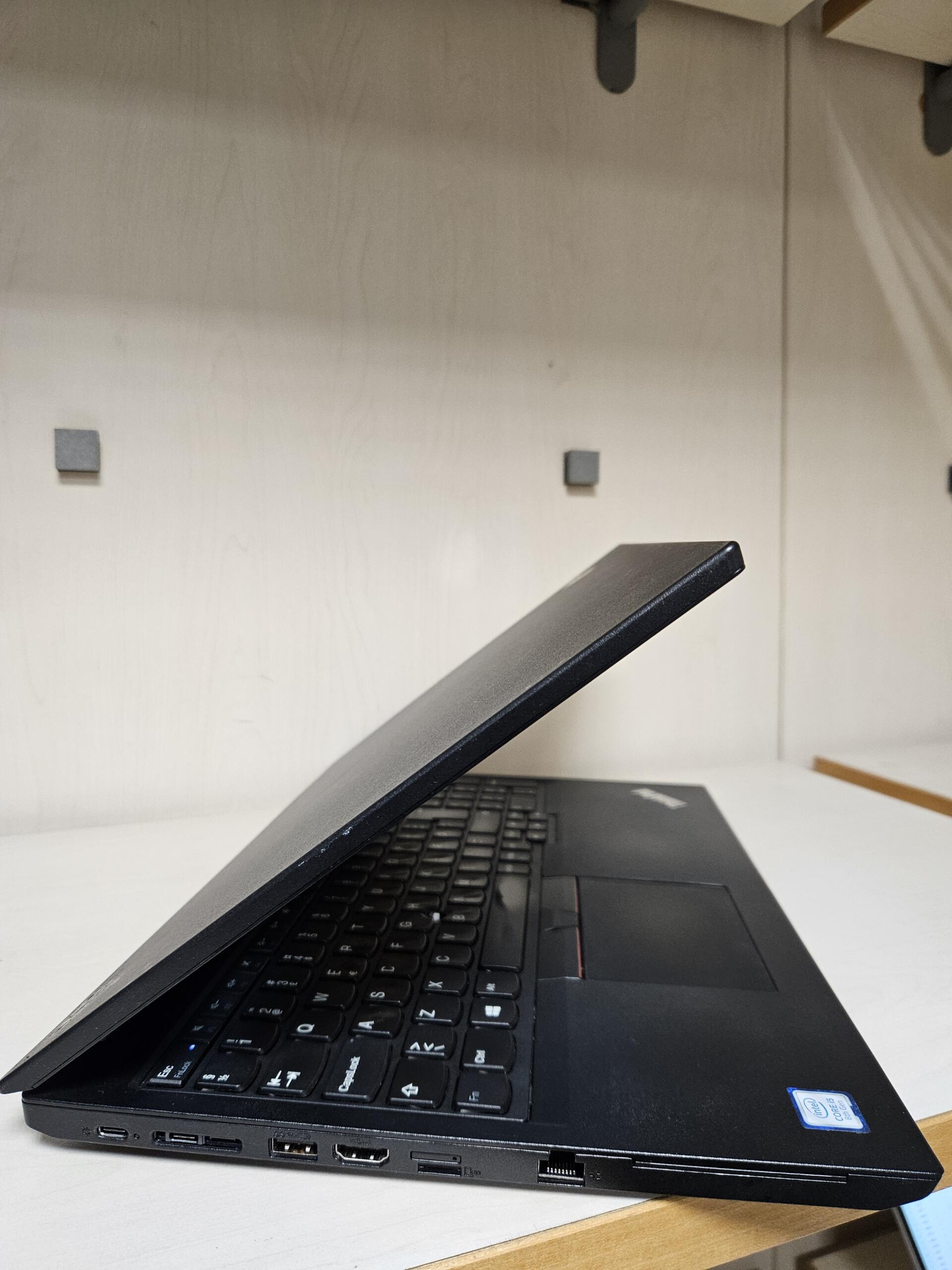 Lenovo ThinkPad L590 | 15.6'' FHD IPS | i5-8265U | 16GB | SSD 256 GB - Image 4