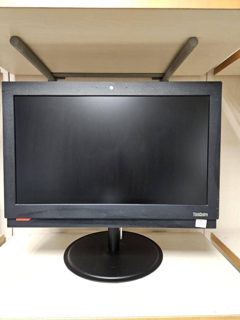 Lenovo ThinkCentre M810z AIO | 21.5" | i5-6400 | 16GB | SSD 240 GB
