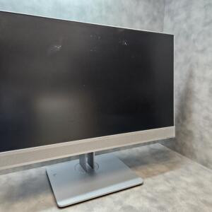 HP EliteOne 800 G5 | 23.8" FHD | i3-9100 | 8GB | SSD 256 GB