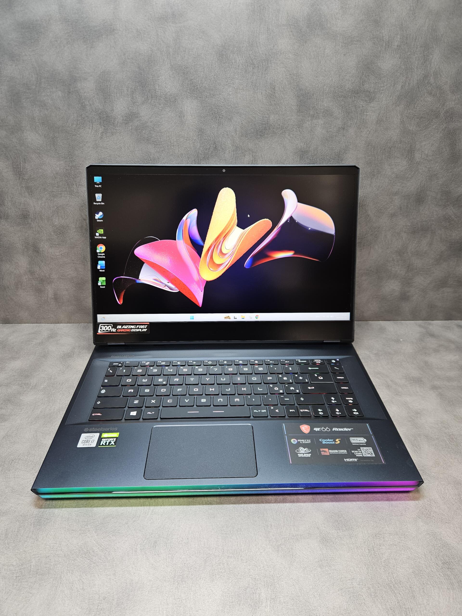 MSI Raider GE66 | 15.6" FHD 300 Hz | i7-10875H | 16GB | SSD 512 GB