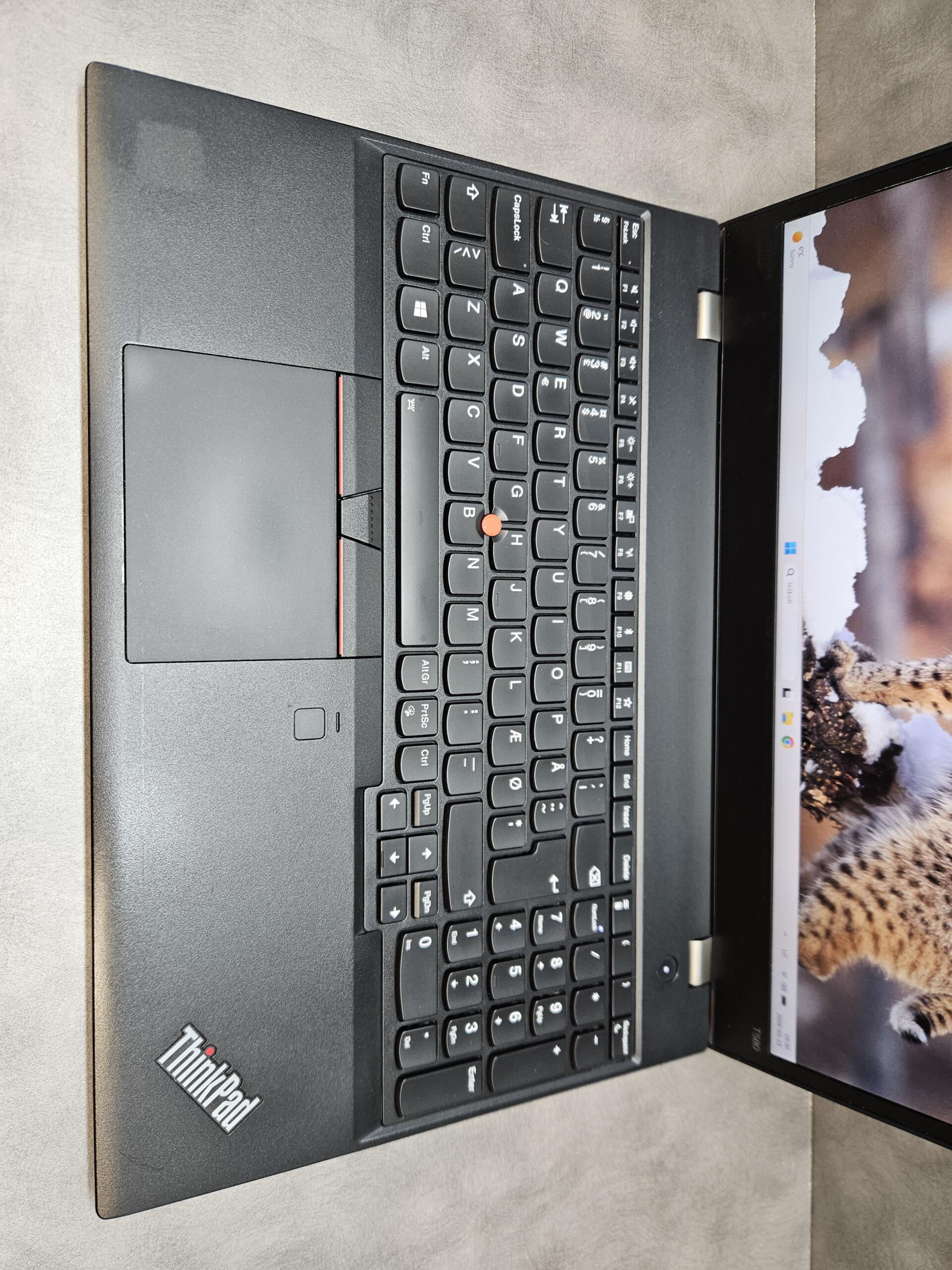 Lenovo ThinkPad T580 | 15.6″ 4K | i7-8650U | 16GB | SSD 256 GB - Image 2