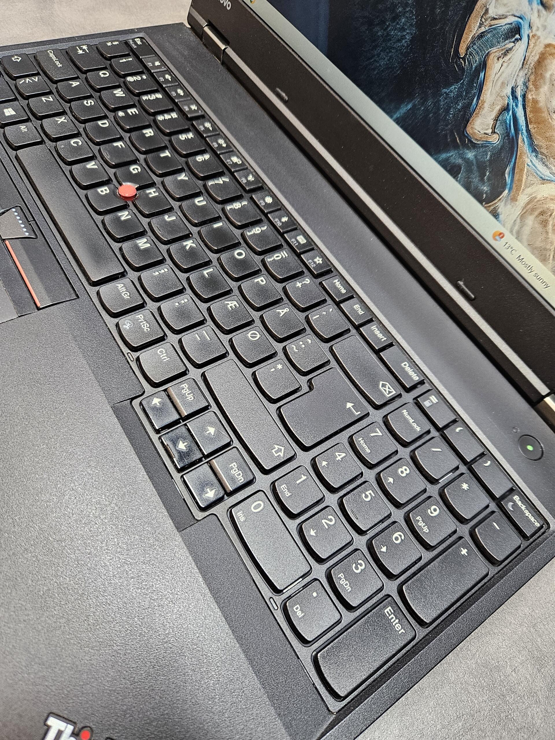 Lenovo ThinkPad L570 | 15.6″ FHD | i5-6300U | 8GB | SSD 256 GB - Image 3