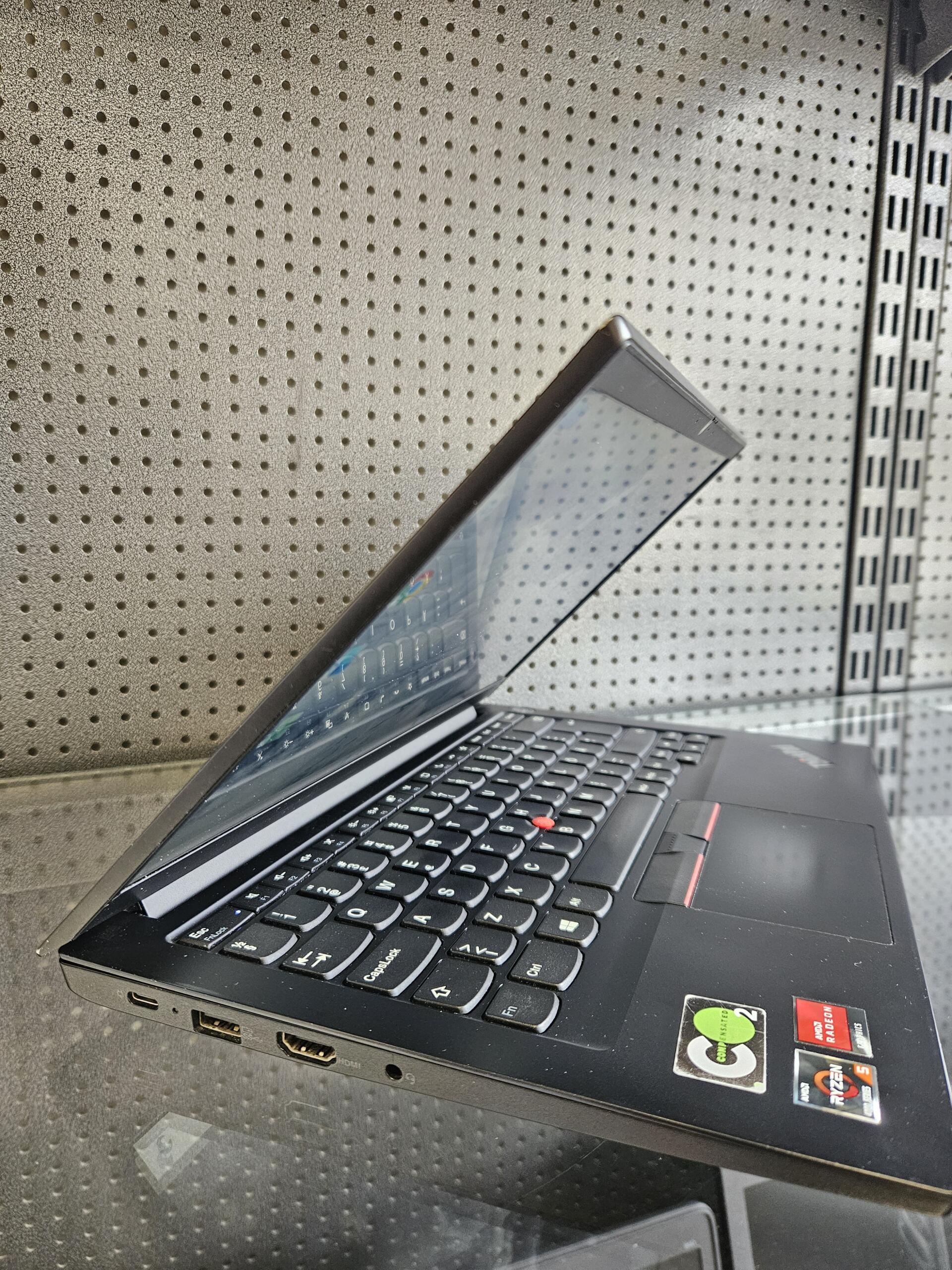 Lenovo ThinkPad E14 Gen2 | 14.0" FHD | Ryzen 5 4500U | 8GB | SSD 256 GB - Image 4