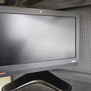 Lenovo ThinkCentre M810z AIO | 21.5" | i5-6400 | 16GB | SSD 512 GB