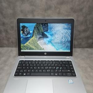 HP ProBook 430 G4 | 13.3" HD | i3-7100U | 8GB | SSD 128 GB