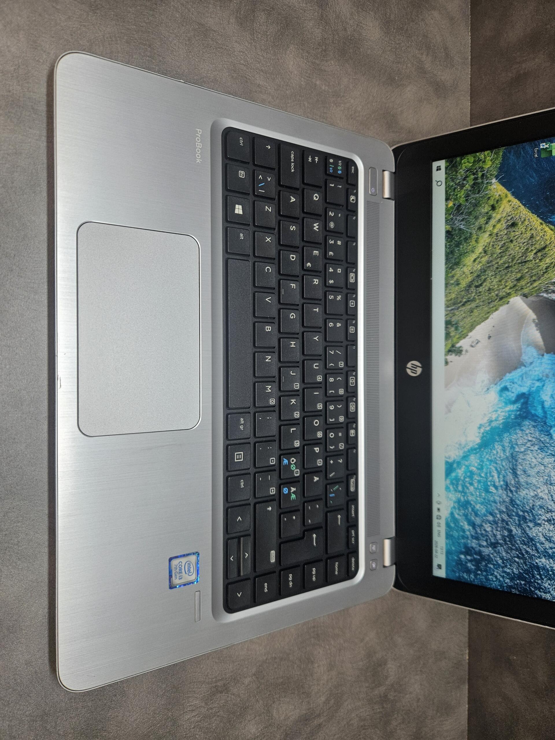 HP ProBook 430 G4 | 13.3" HD | i3-7100U | 8GB | SSD 128 GB - Image 2