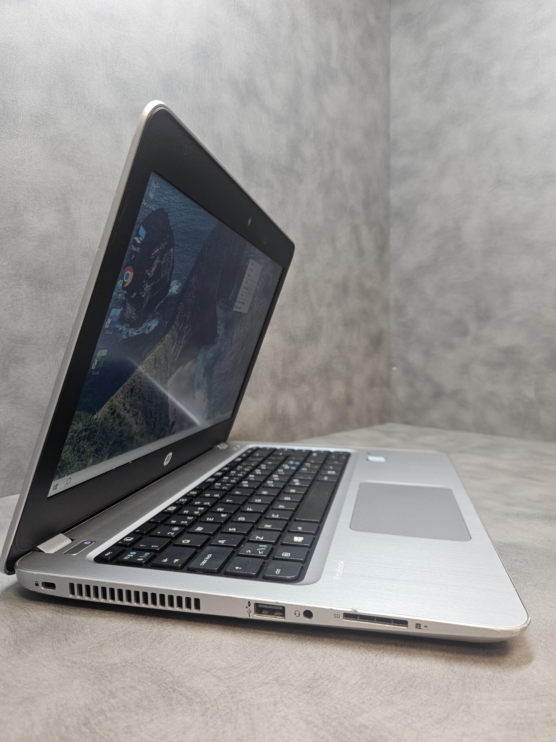 HP ProBook 430 G4 | 13.3" HD | i3-7100U | 8GB | SSD 128 GB - Image 3