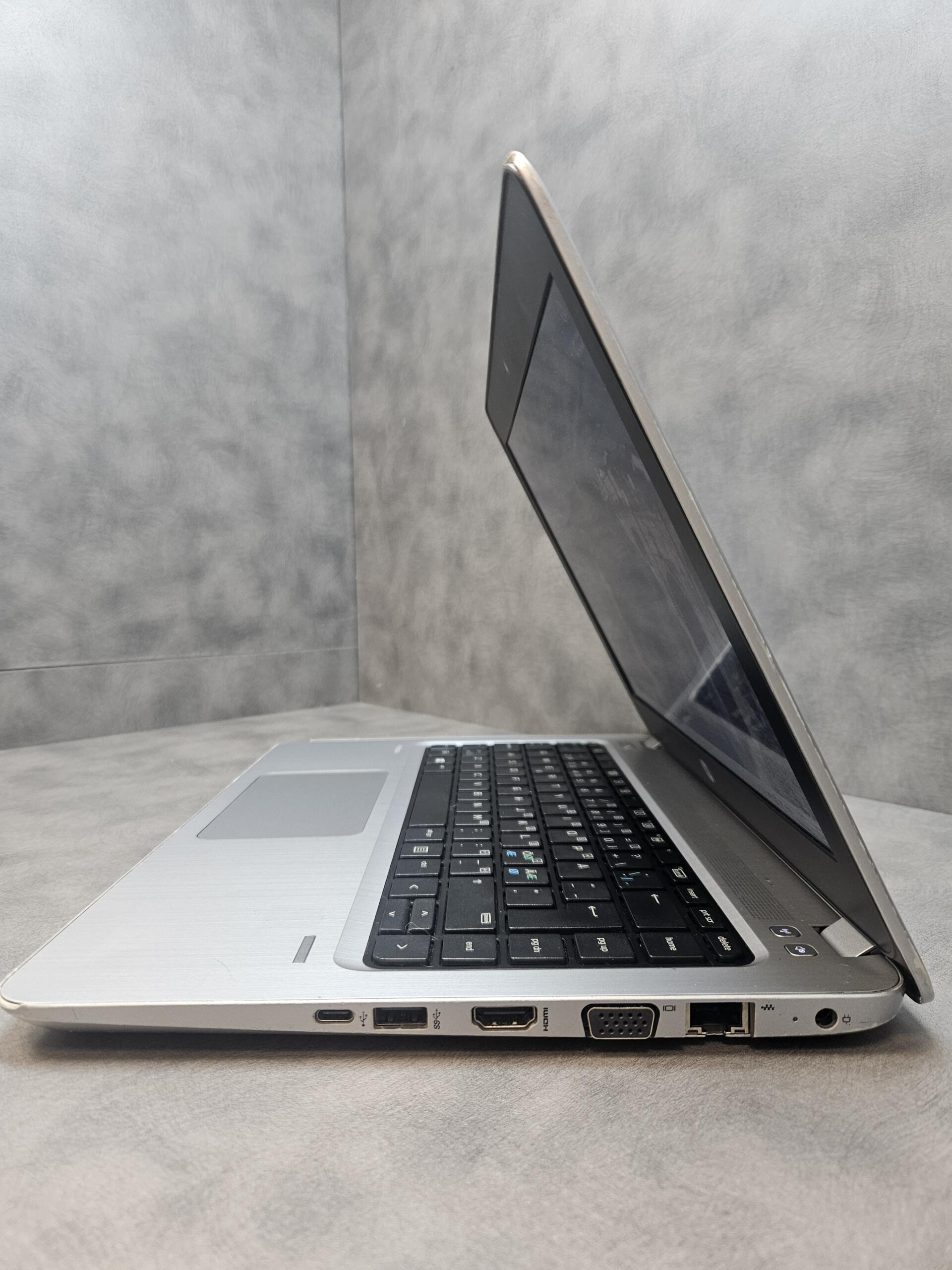 HP ProBook 430 G4 | 13.3" HD | i3-7100U | 8GB | SSD 128 GB - Image 4