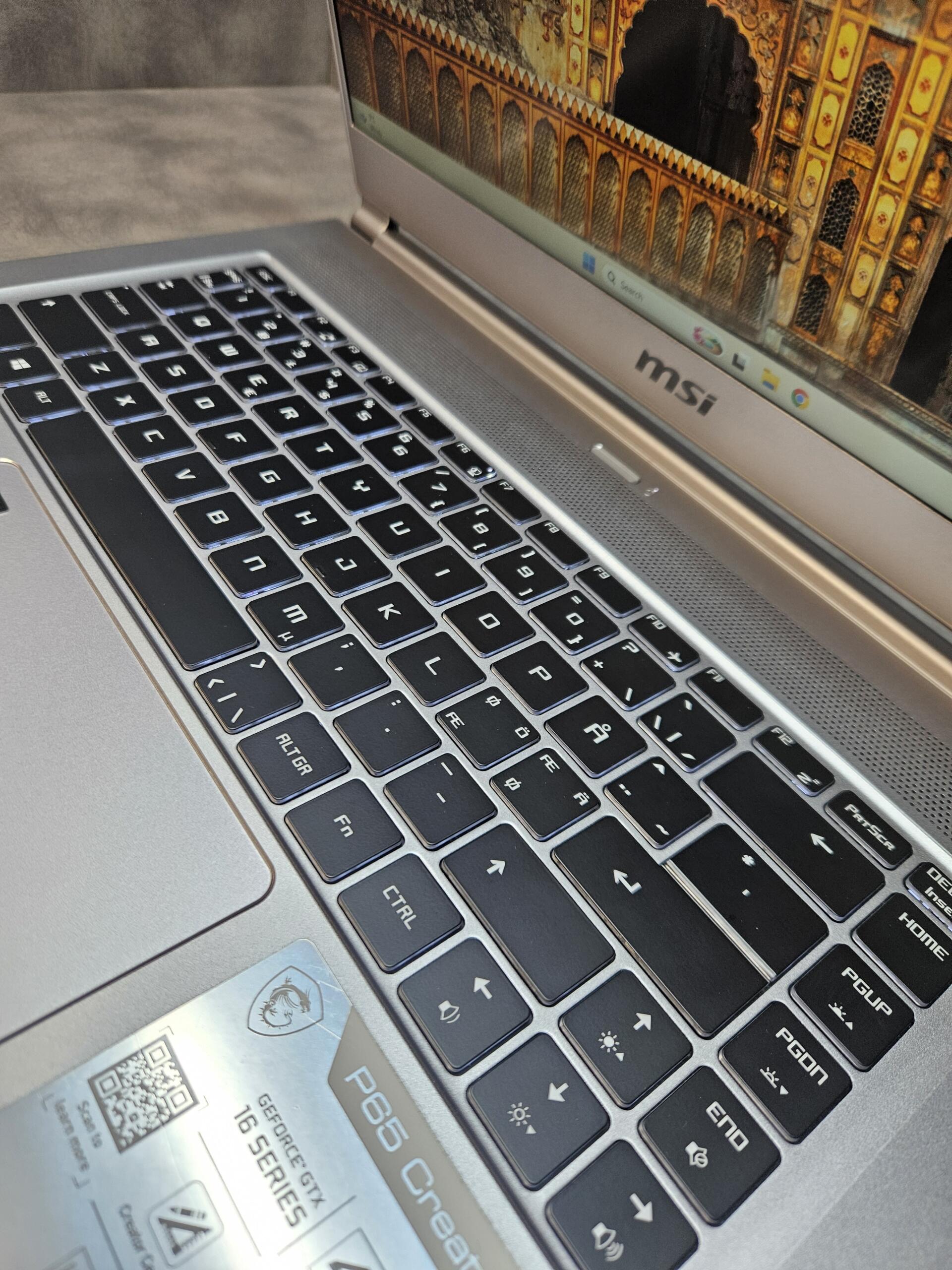 MSI Prestige P65 Creator | 15.6" FHD IPS | i7-9750H | 16GB | SSD 512 GB | GTX 1660 Ti Max-Q 6 GB - Image 3