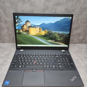 Lenovo ThinkPad T15 | 15.6" FHD | i7-1165G7 | 16GB | SSD 512 GB