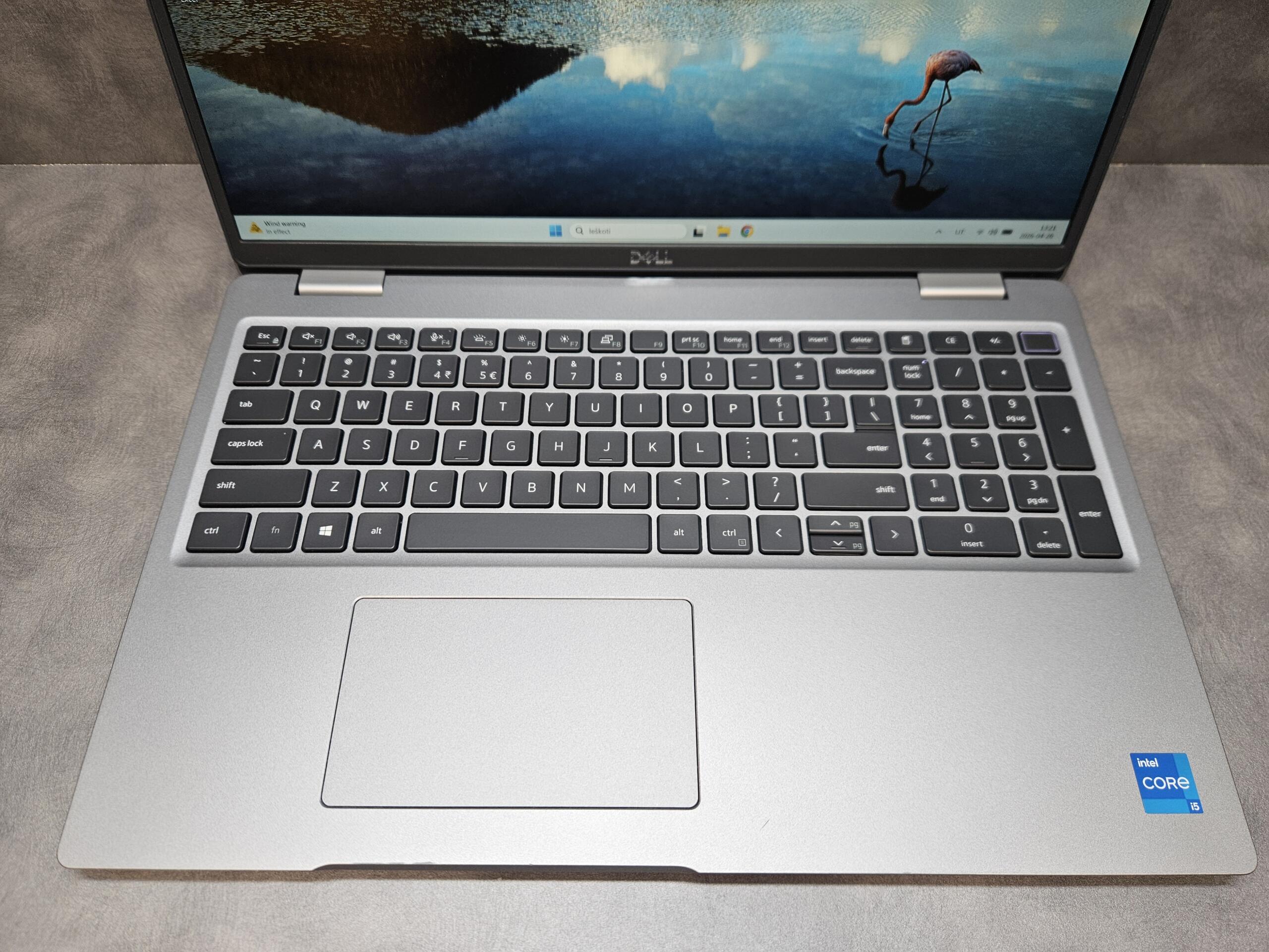 Dell Latitude 5520 | 15.6" FHD | i5-1135G7 | 16GB | SSD 256 GB - Image 2