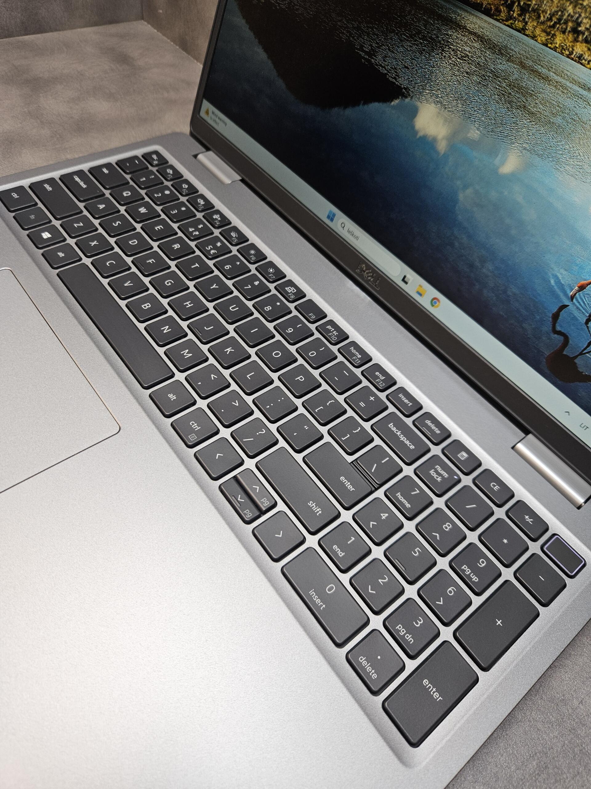 Dell Latitude 5520 | 15.6" FHD | i5-1135G7 | 16GB | SSD 256 GB - Image 3