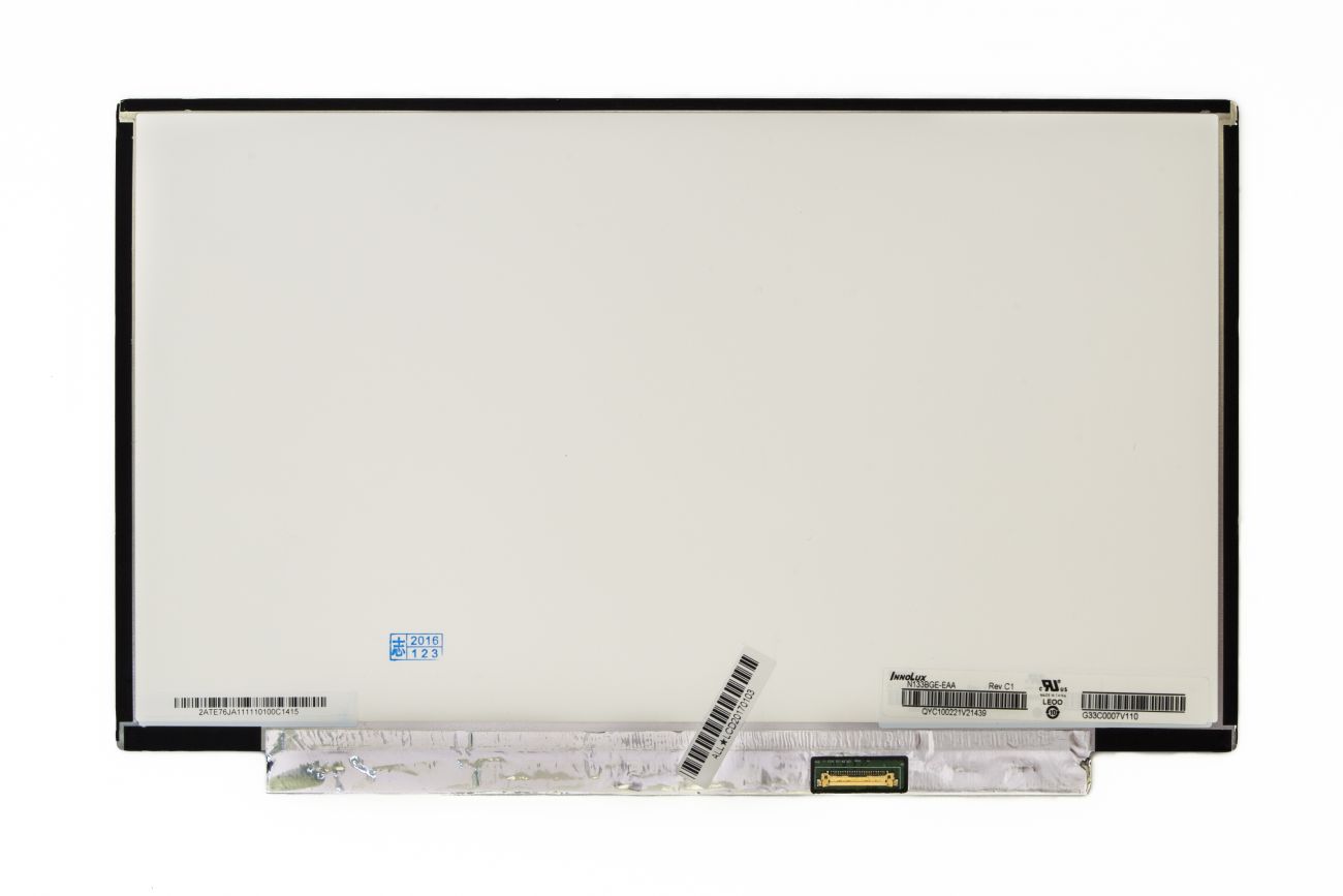 Ekranas 13.3", 1366x768, 60Hz, blizgus, 30pin, dešinėje
