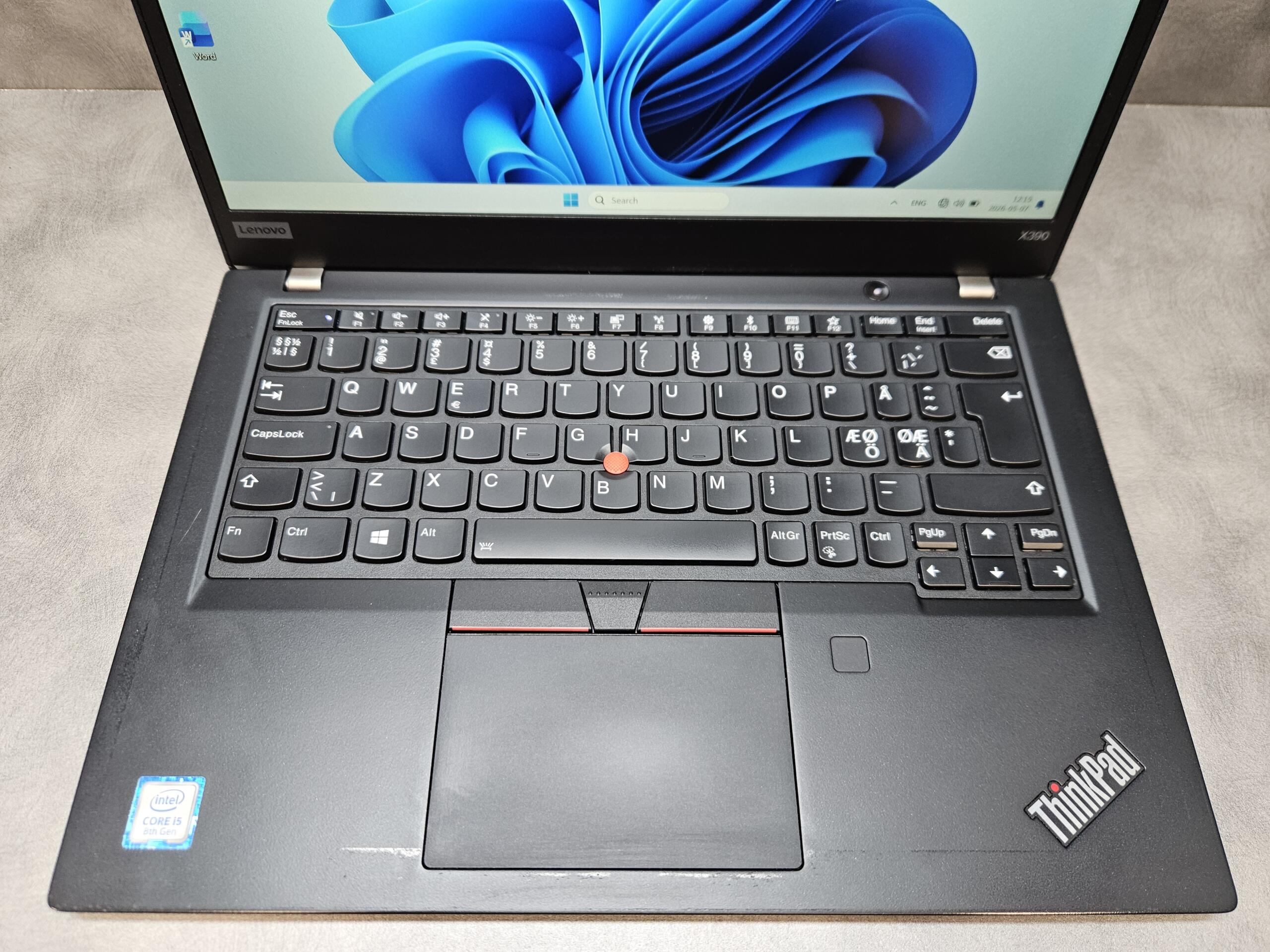 Lenovo ThinkPad X390 | 13.3" FHD | i5-8265U | 8GB | SSD 256 GB - Image 2