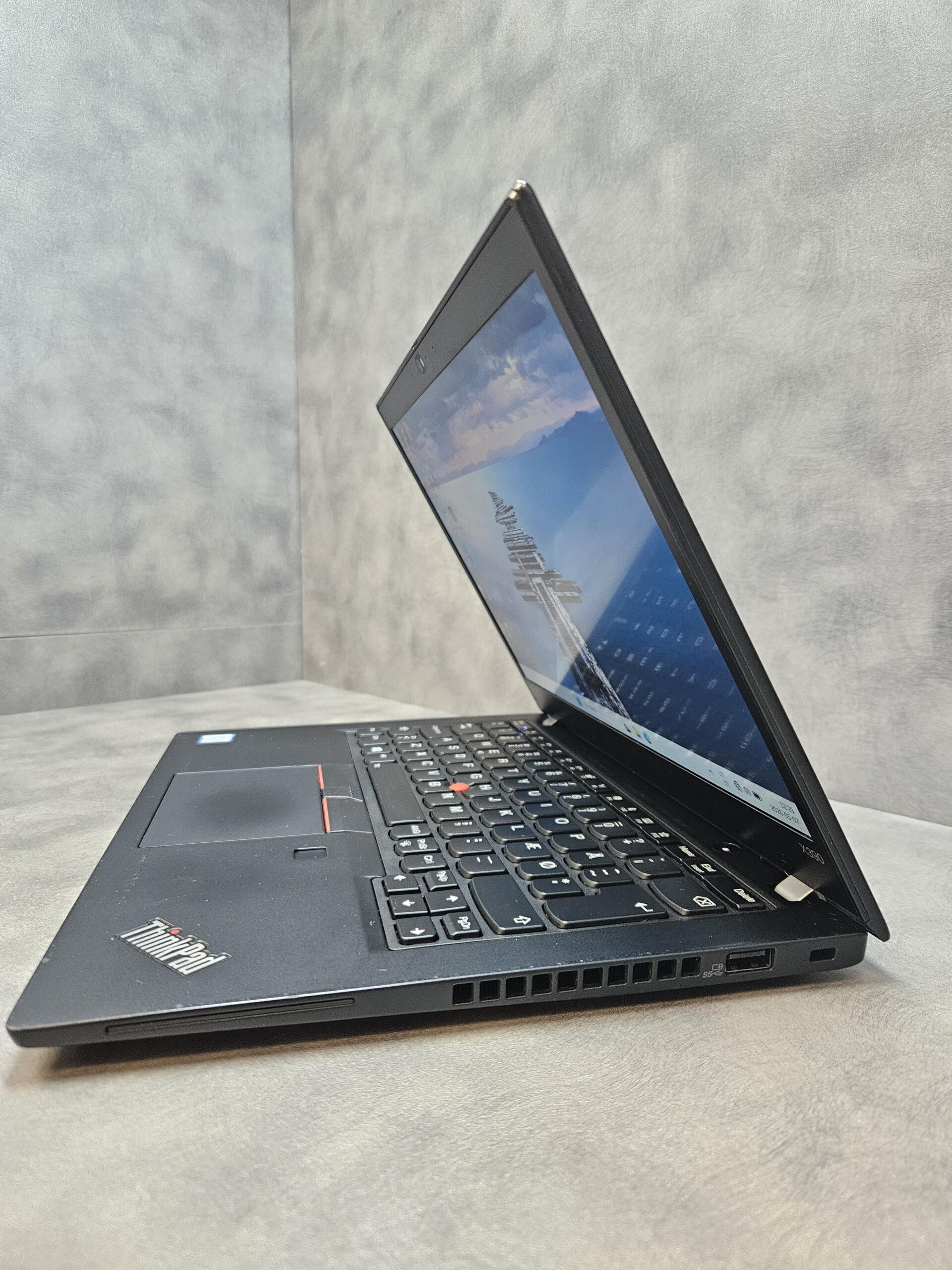 Lenovo ThinkPad X390 | 13.3"FHD IPS TOUCH | i7-8665U | 16GB | SSD 256 GB - Image 4
