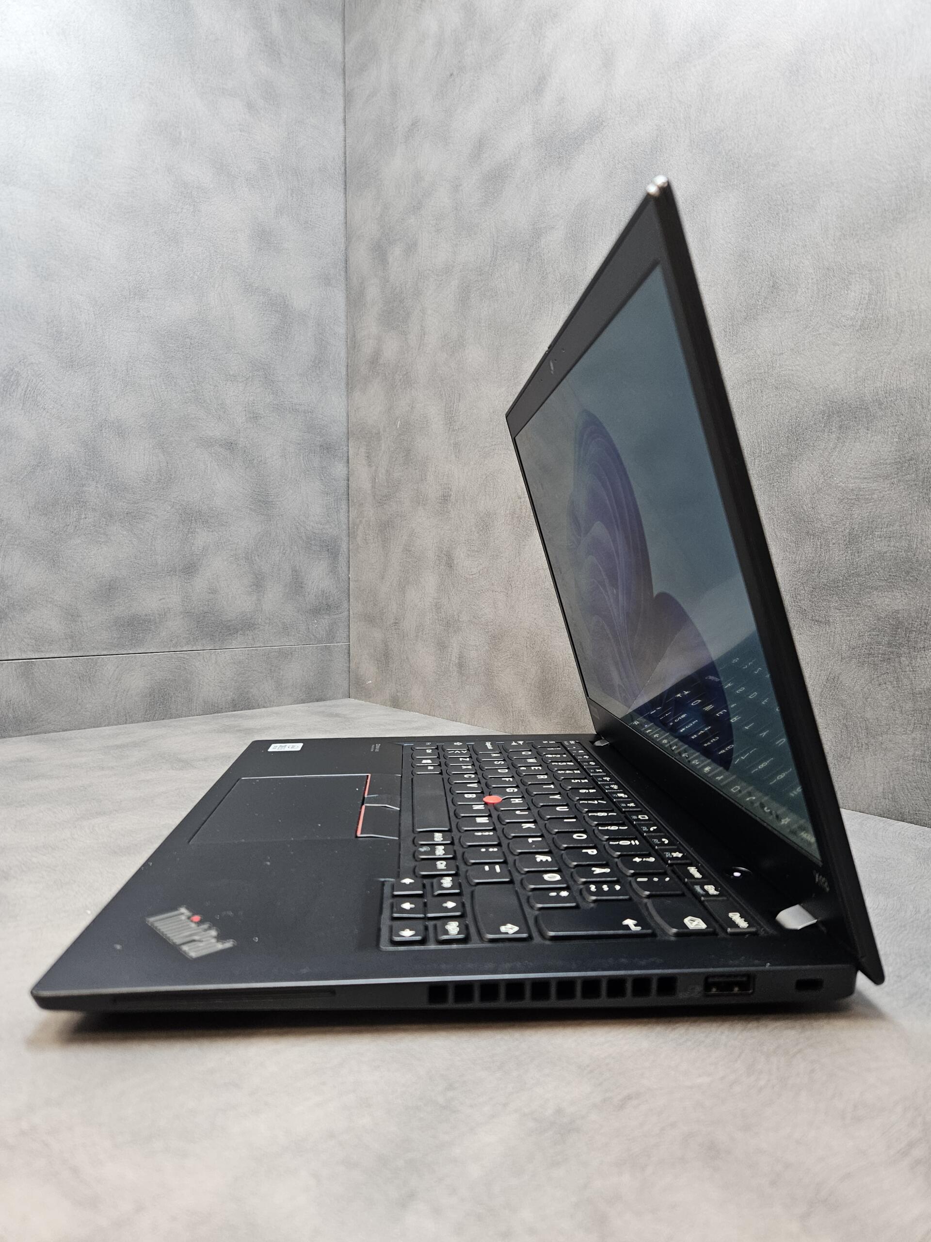 Lenovo ThinkPad X13 Gen1 | 13.3" FHD | i5-10210U | 8GB | SSD 256 GB - Image 4