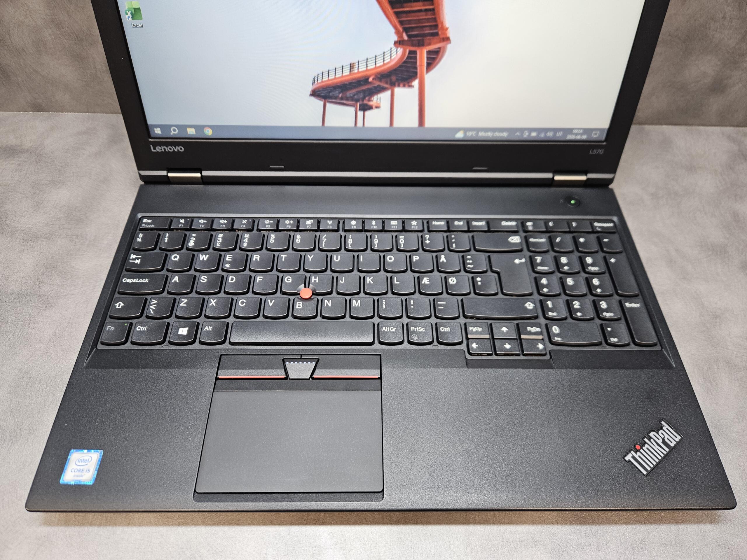 Lenovo ThinkPad L570 | 15.6" HD | i5-6300U | 8GB | SSD 256 GB - Image 2