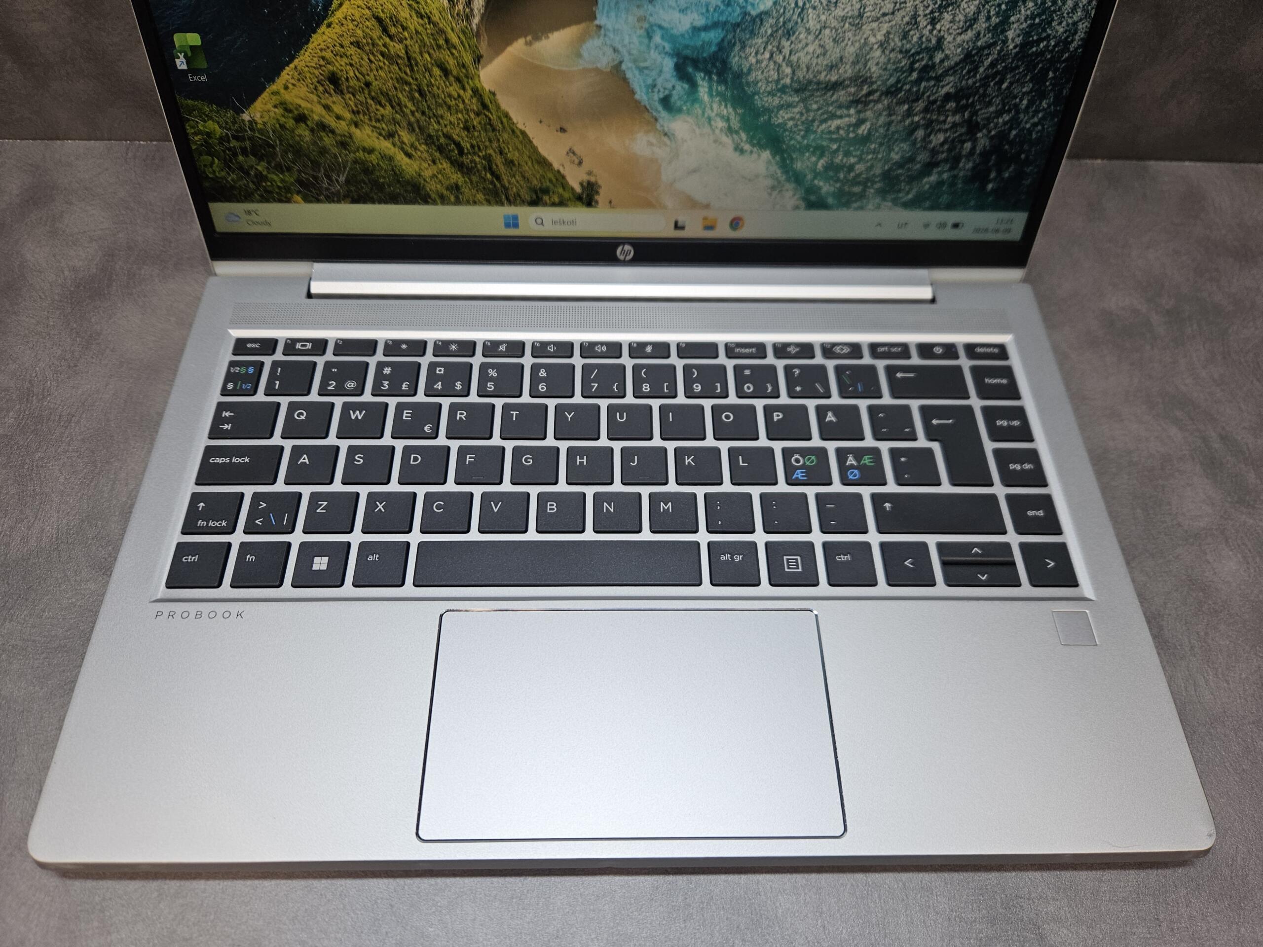 HP ProBook 440 G8 | 14" FHD IPS | i3-1115G4 | 8GB | SSD 256 GB - Image 2