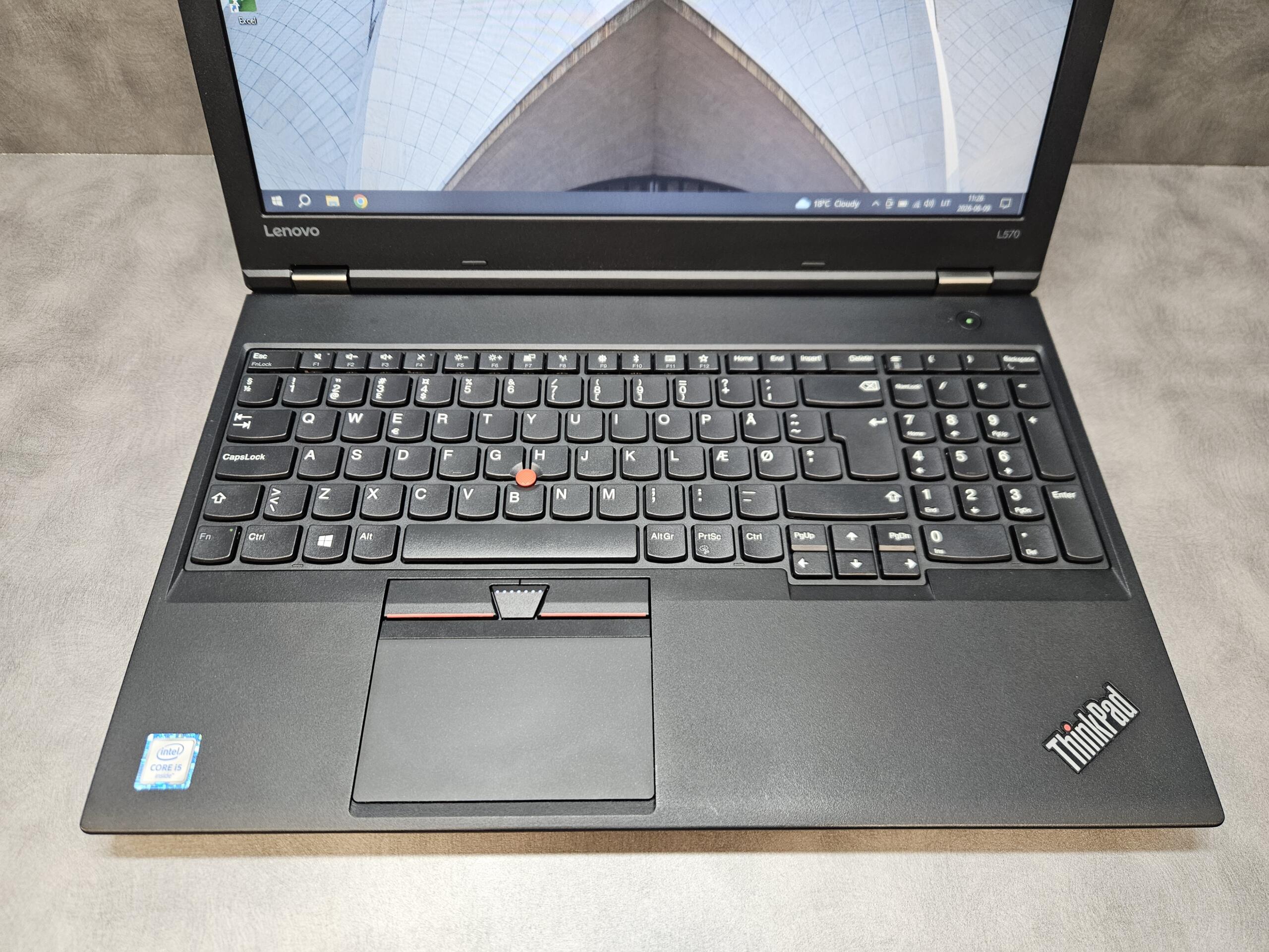 Lenovo ThinkPad L570 | 15.6" HD | i5-6300U | 8GB | SSD 256 GB - Image 2