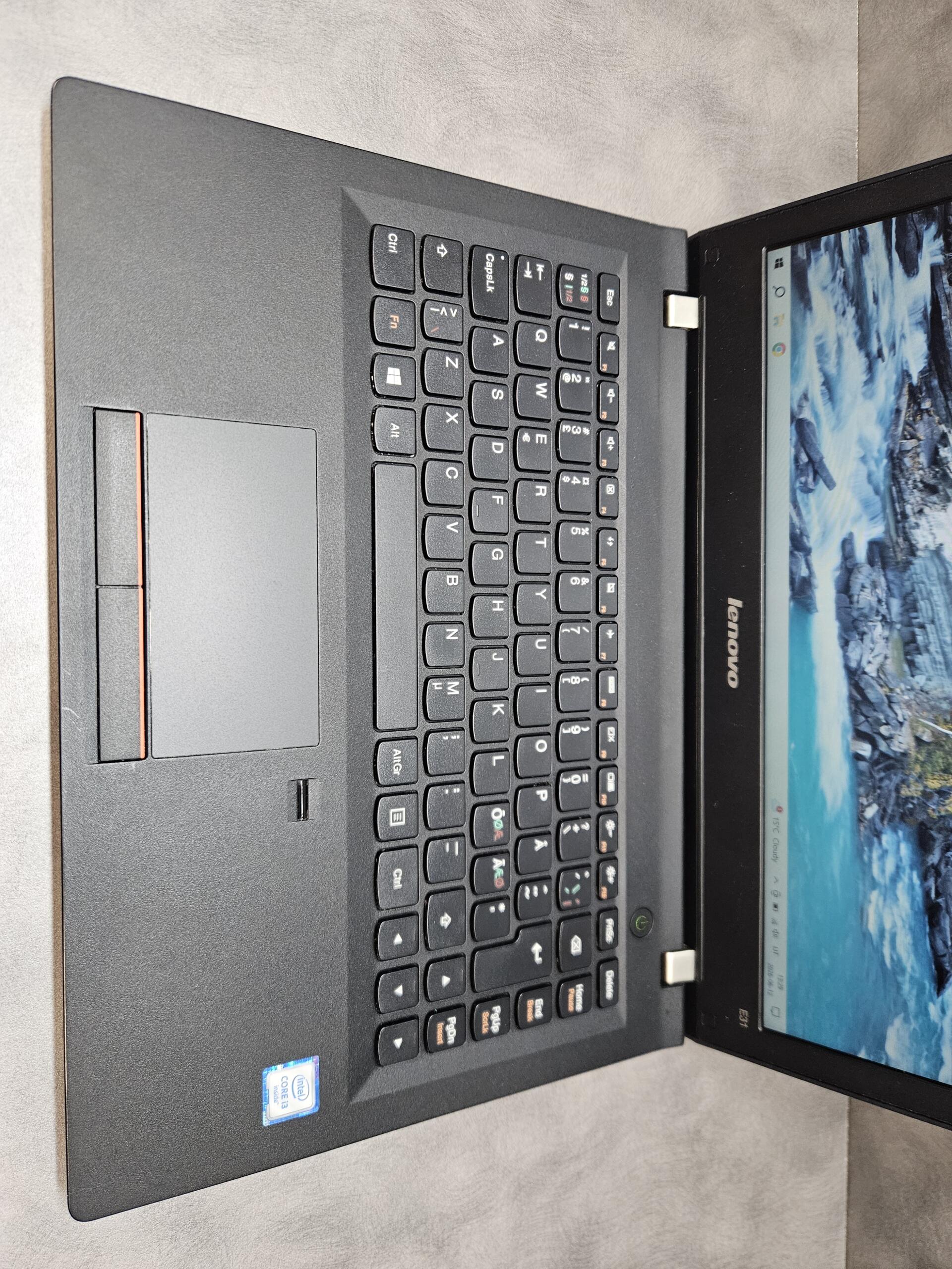Lenovo E31-80 | 13.3" HD | i3-6006U | 8GB | SSD 128 GB - Image 2