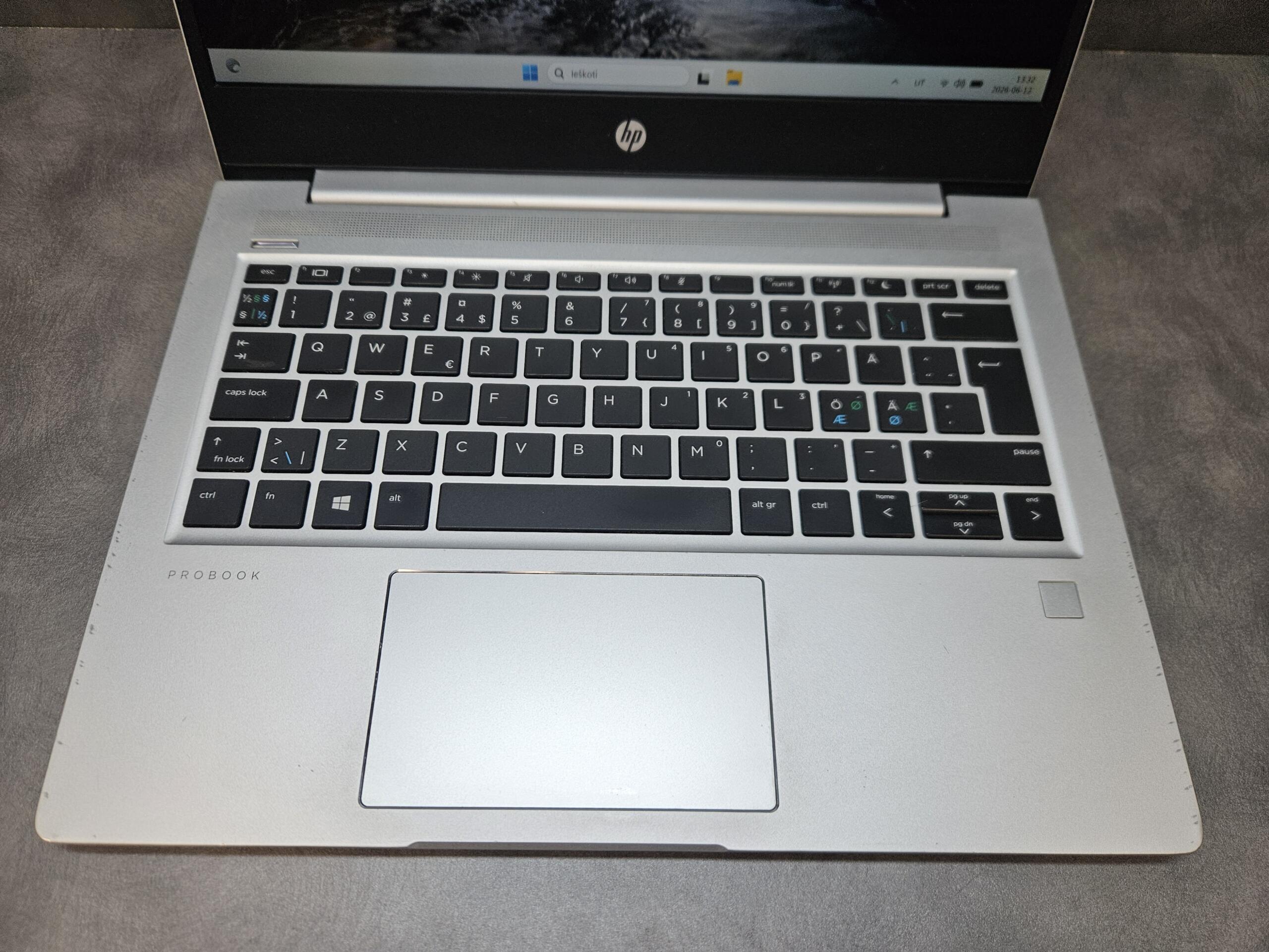 HP ProBook 430 G6 | 13.3" FHD IPS | i3-8145U | 8GB | SSD 128 GB - Image 2