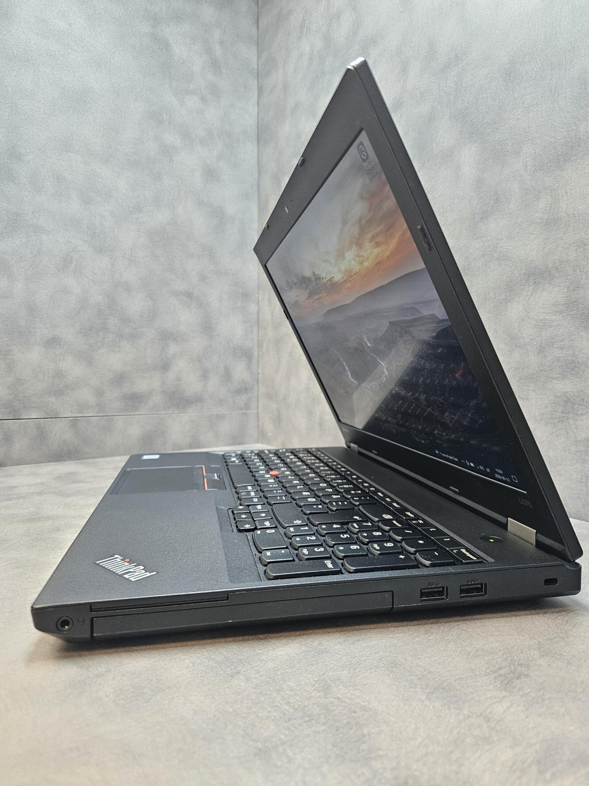 Lenovo ThinkPad L570 | 15.6" HD | i5-6300U | 8GB | SSD 256 GB - Image 4